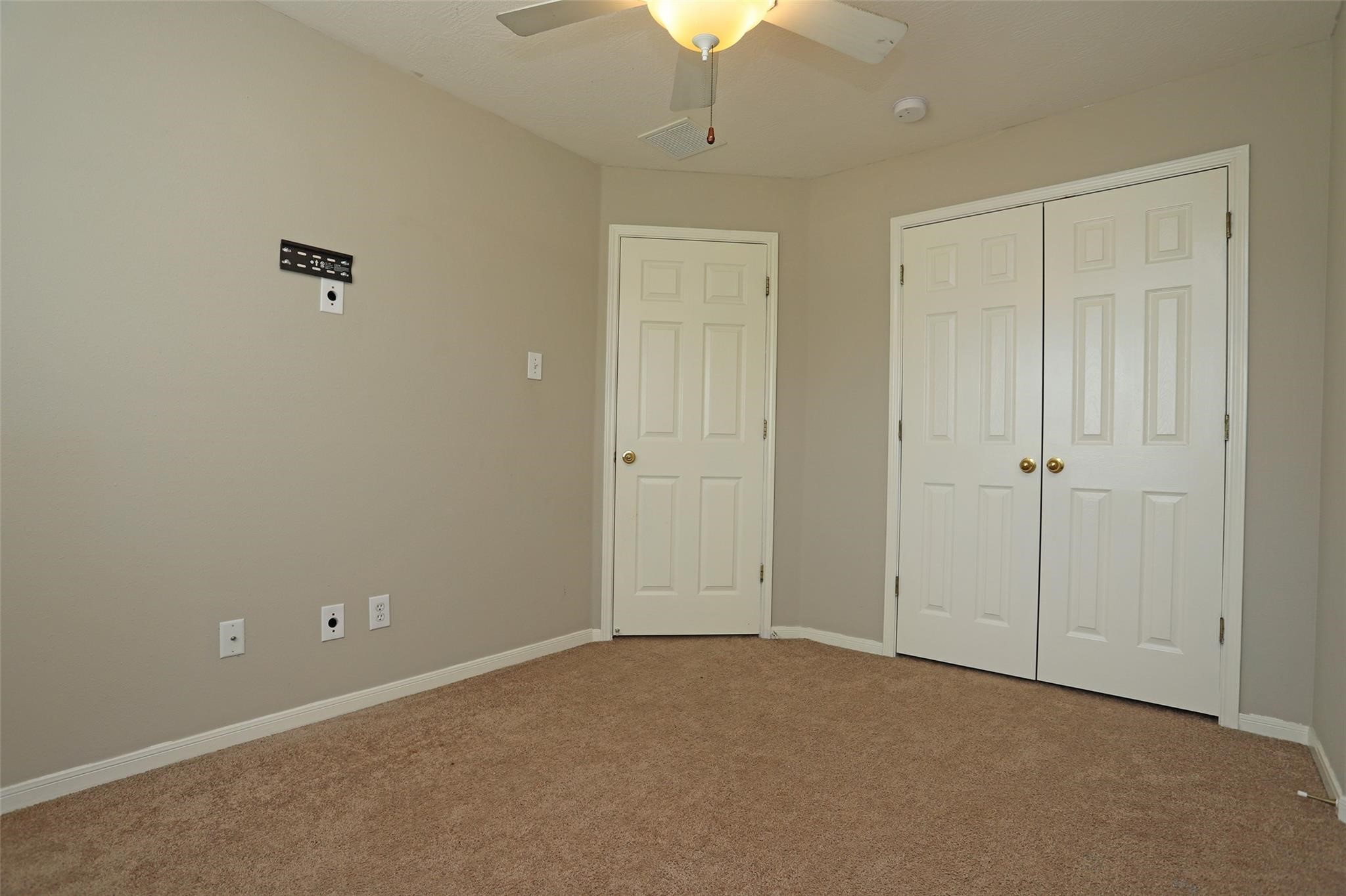 7518 Drifting Willow Court Property Photo 21