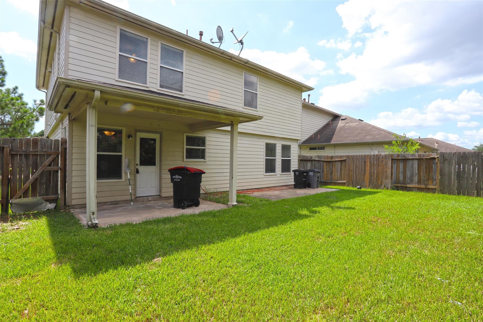 7518 Drifting Willow Court Property Photo 27