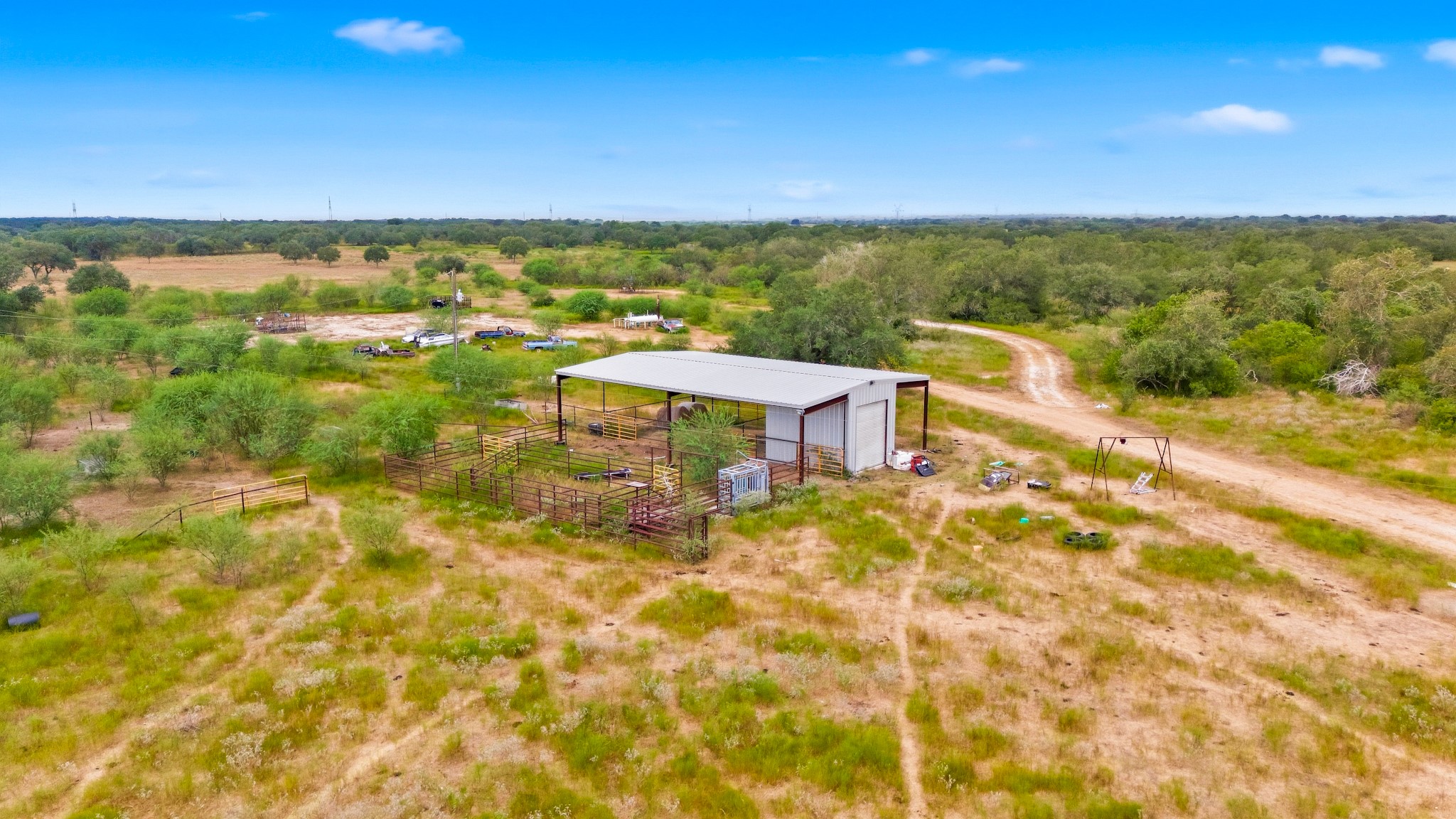 5108, 5110 Old Goliad Road Property Photo 5