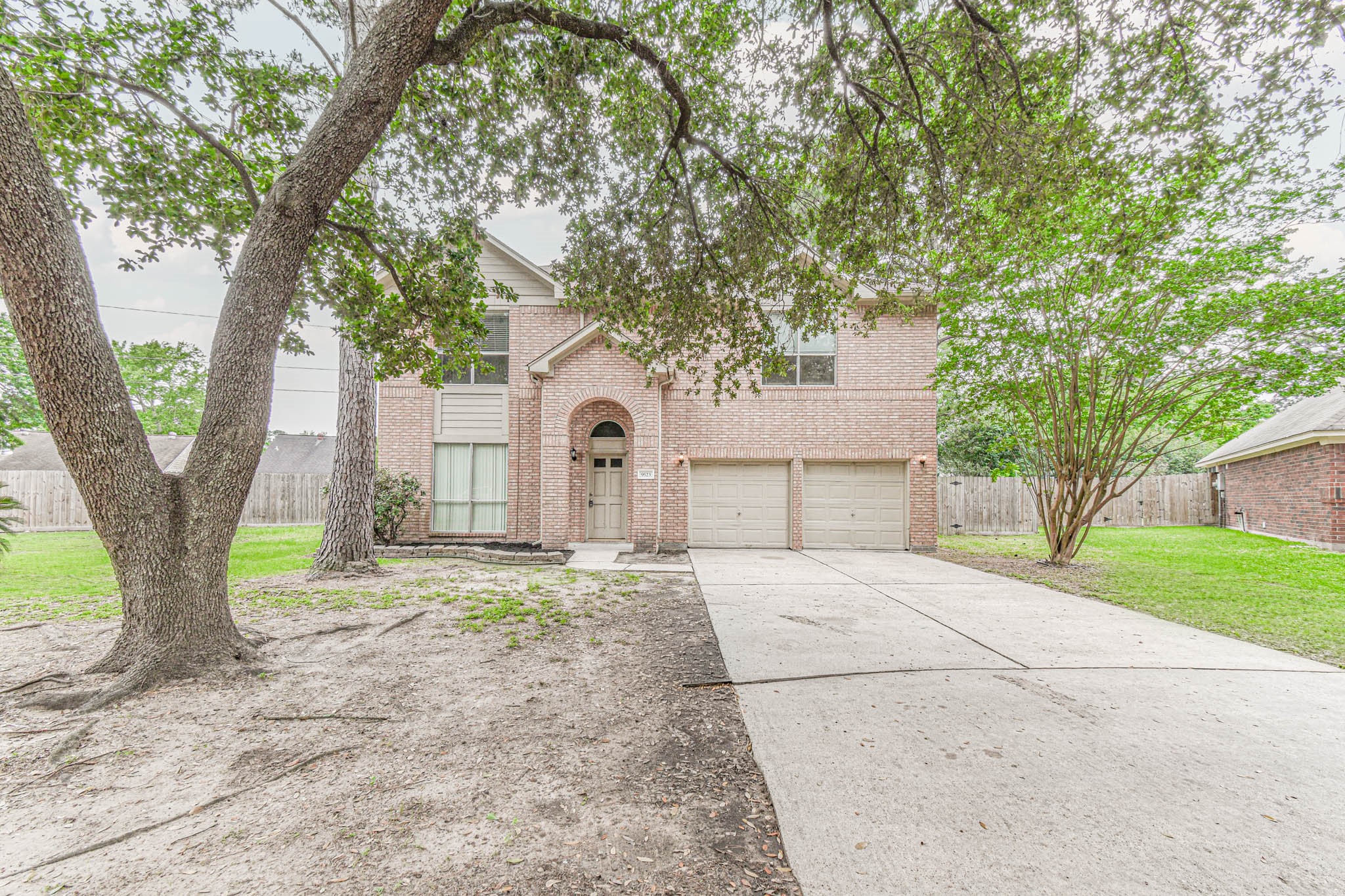 9523 Tallow Tree Drive Property Photo 1