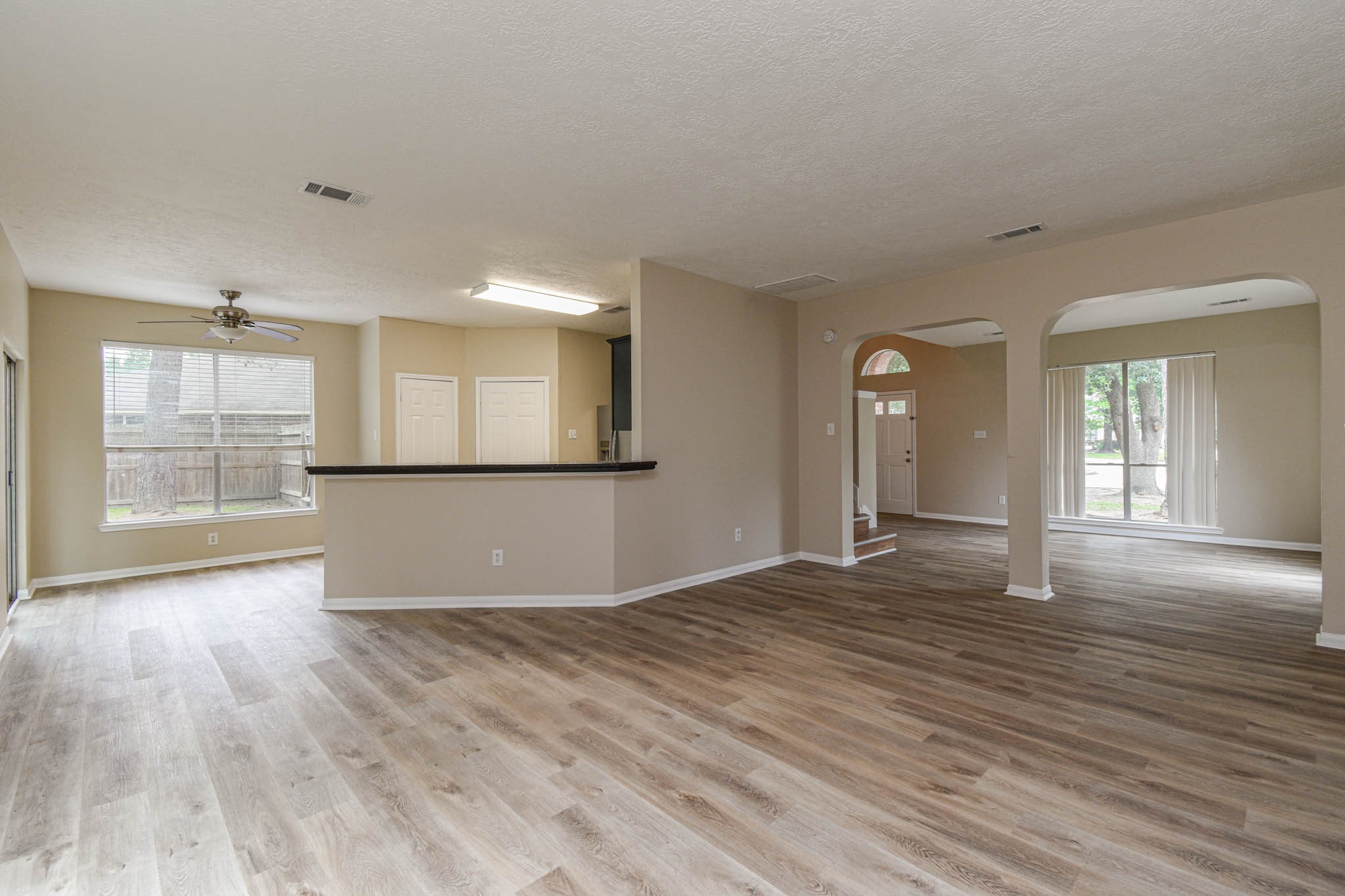 9523 Tallow Tree Drive Property Photo 6