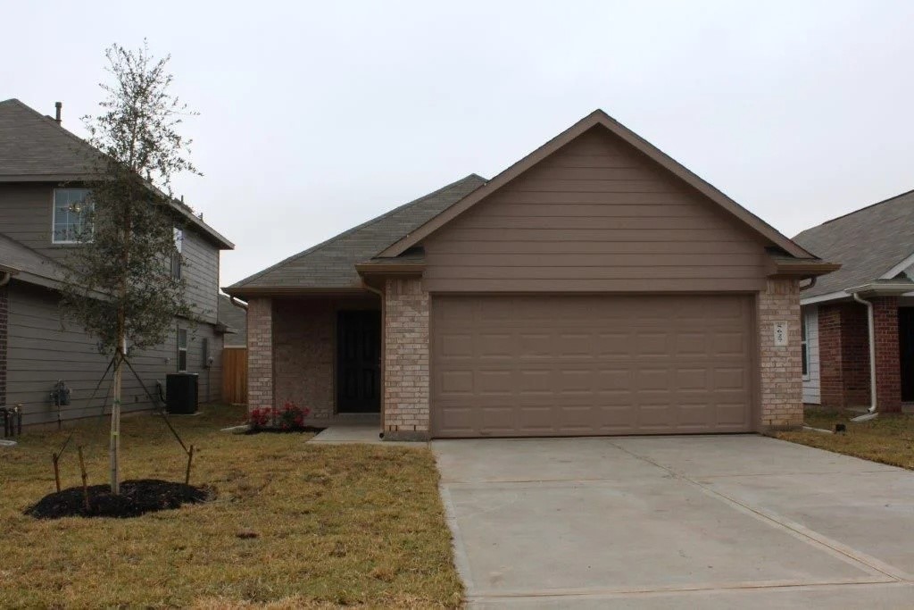 5627 Plantation Forest Drive Property Photo 1