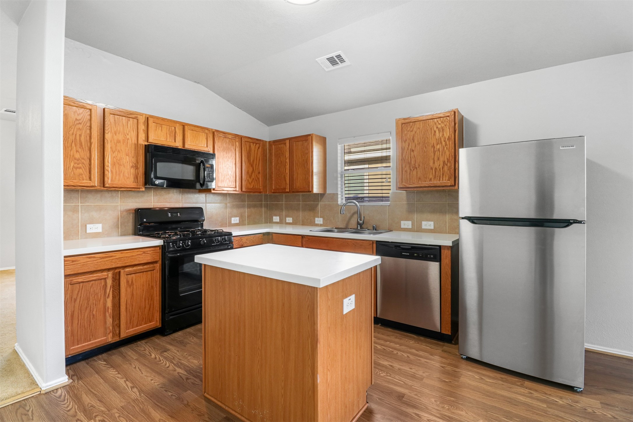 18218 Wild Orchid Drive Property Photo 7