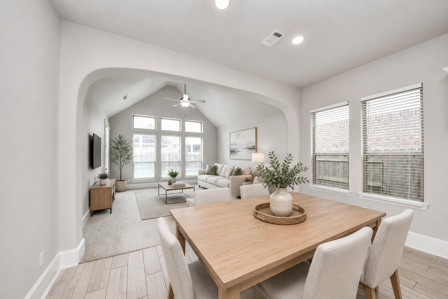 6006 Dovetail Cliff Court Property Photo 9