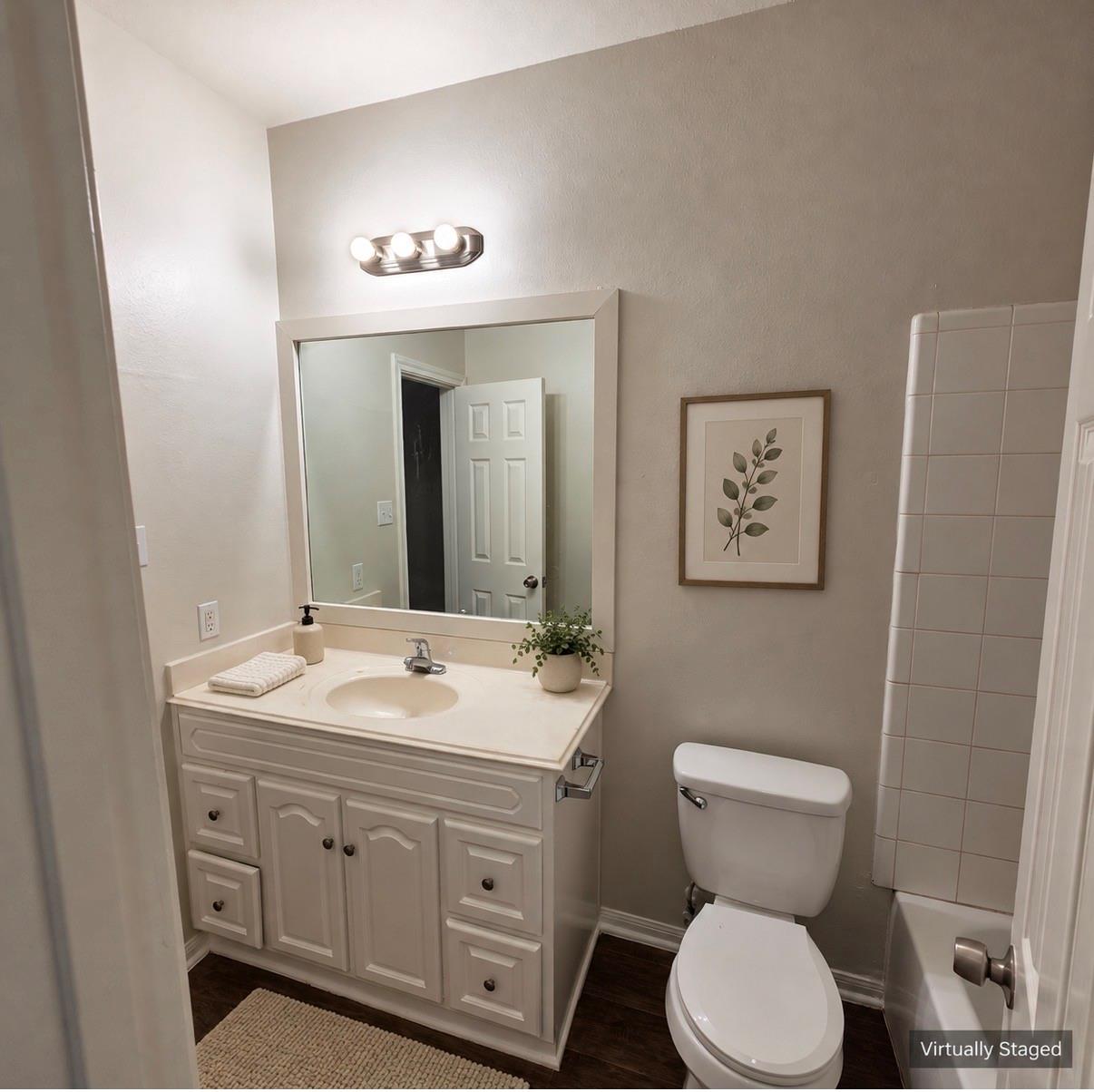 4321 Stassen Street Property Photo 8