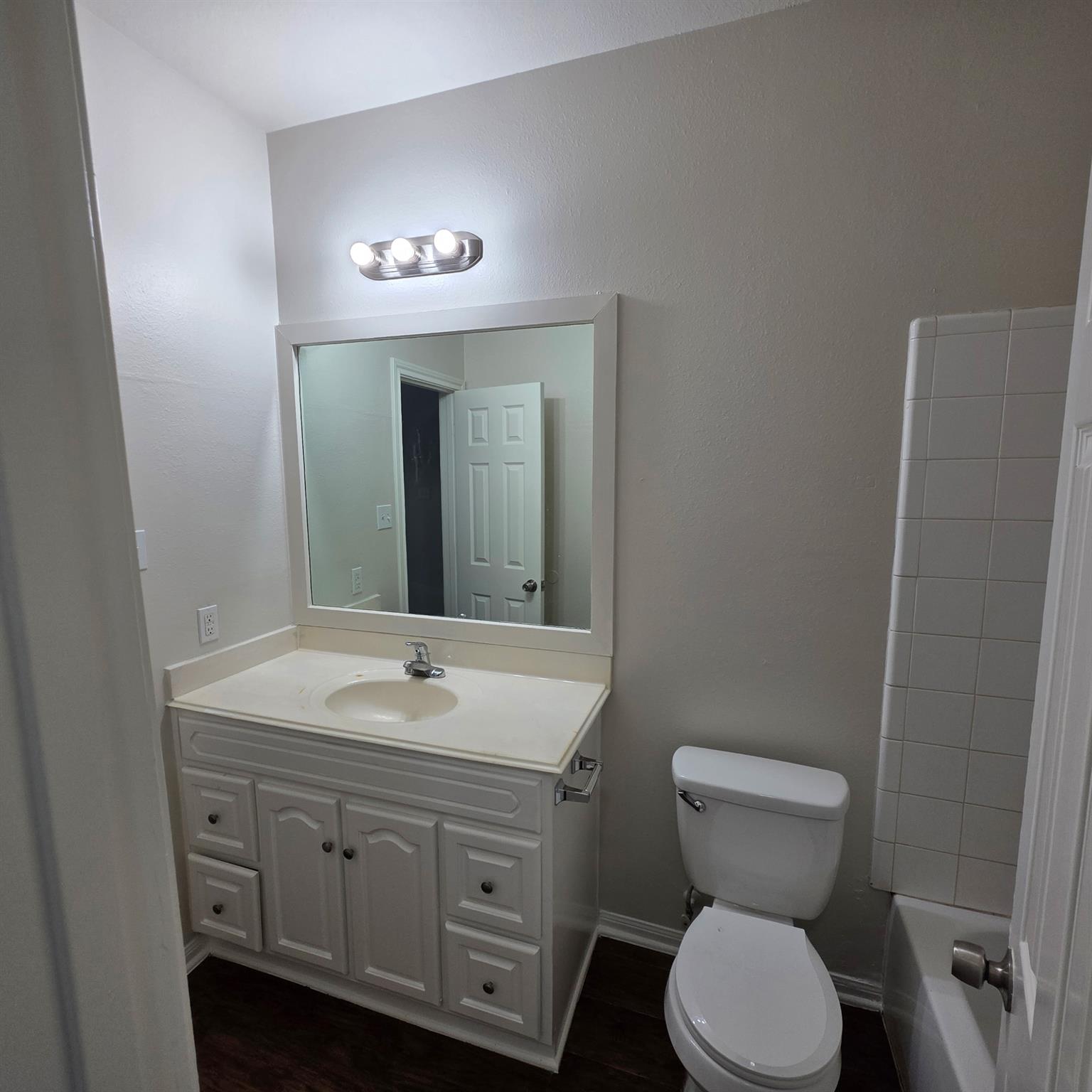 4321 Stassen Street Property Photo 9