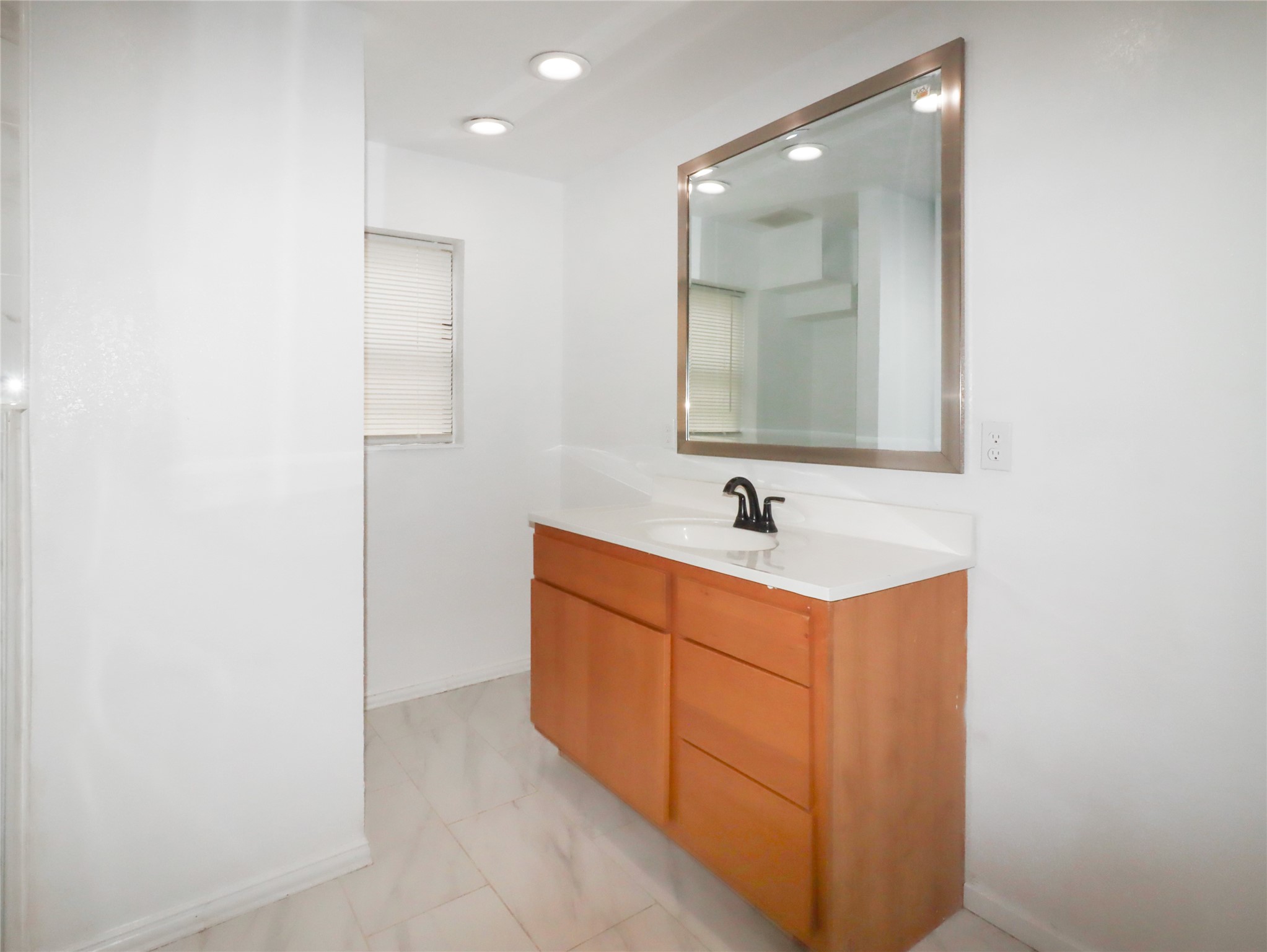 176 Barracuda Street Property Photo 19