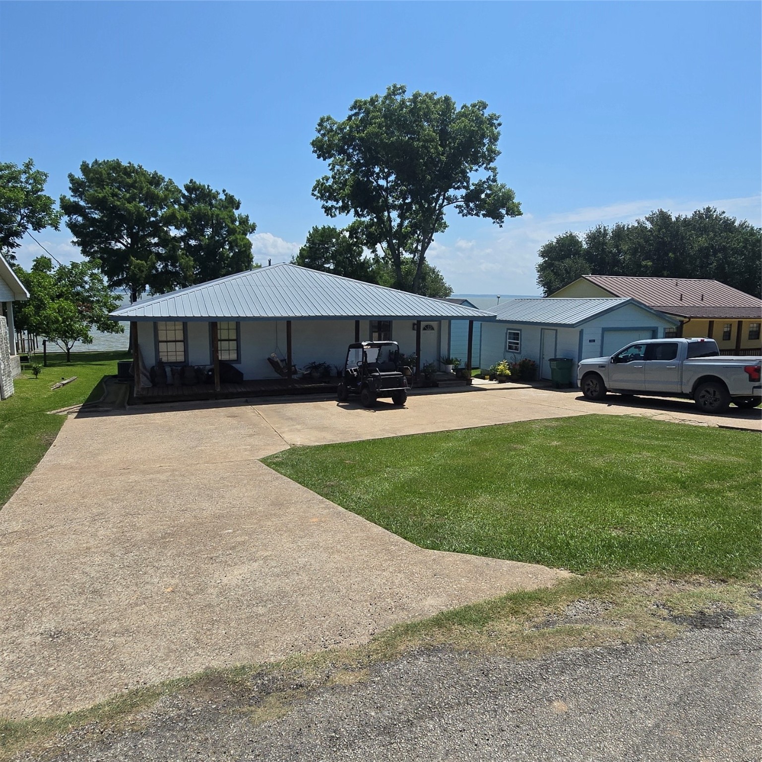 500 High Crest Drive Property Photo 1