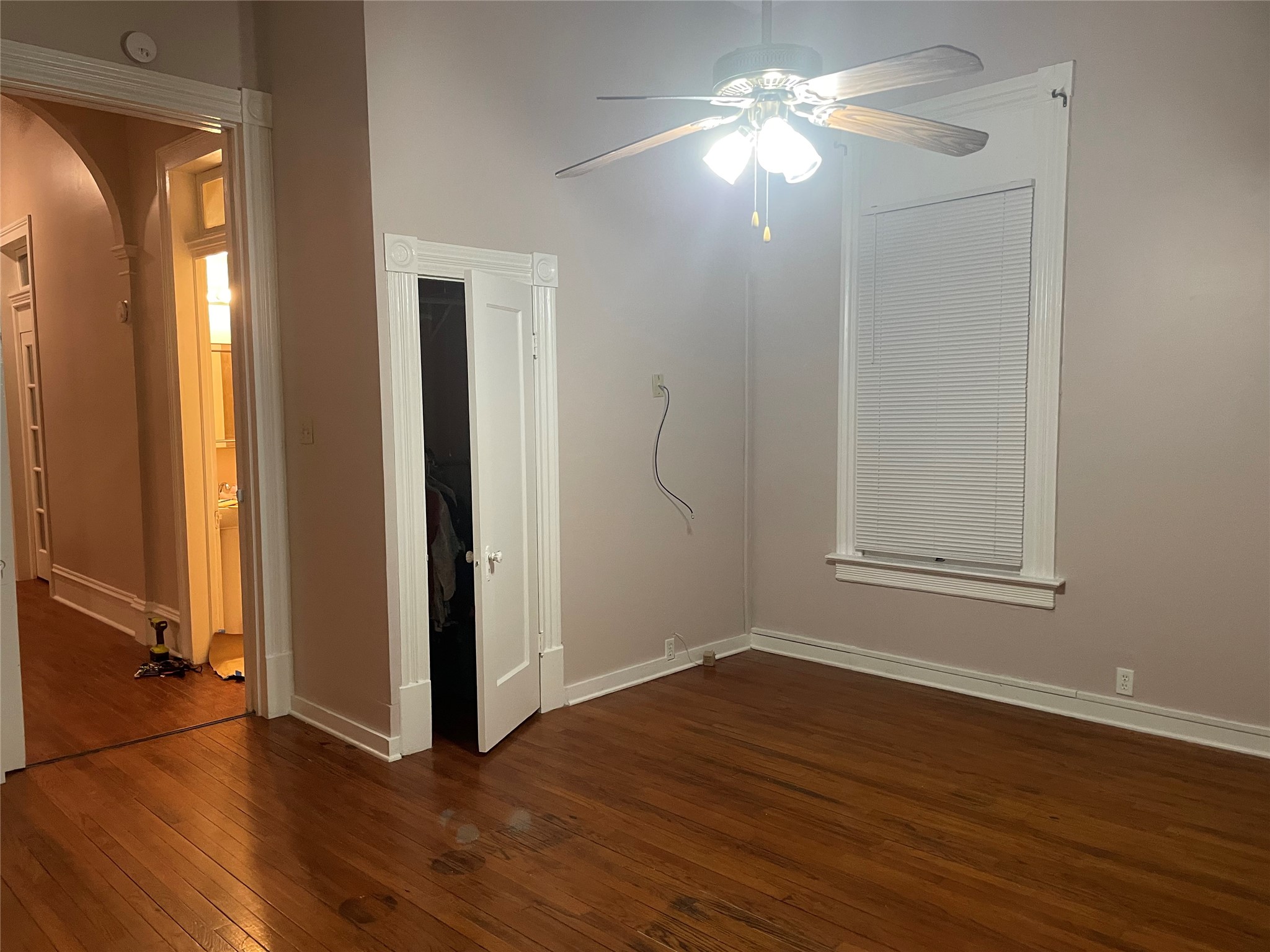 1909 Broadway Street Up Property Photo 2