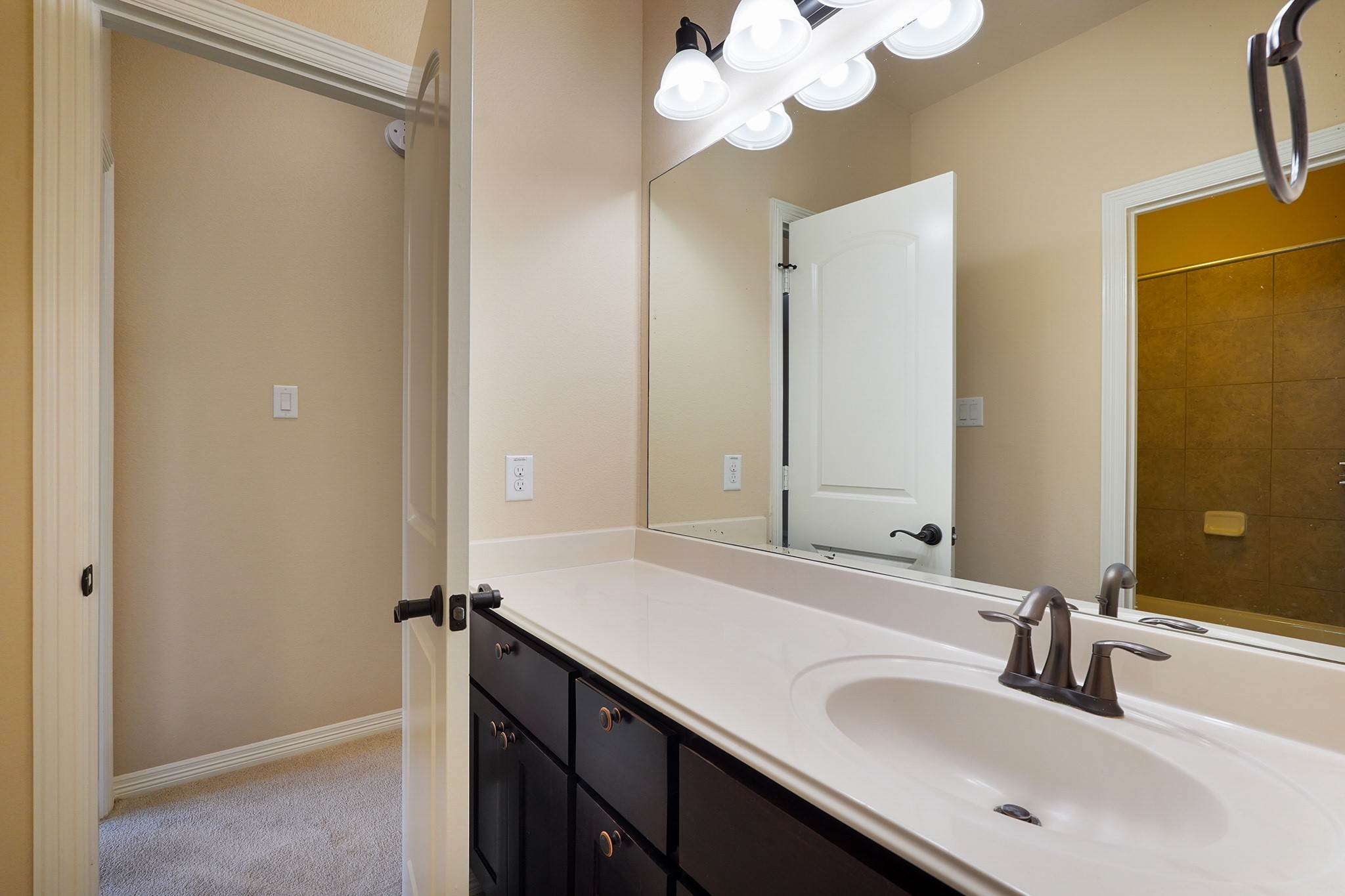 3102 Barrons Way Property Photo 22