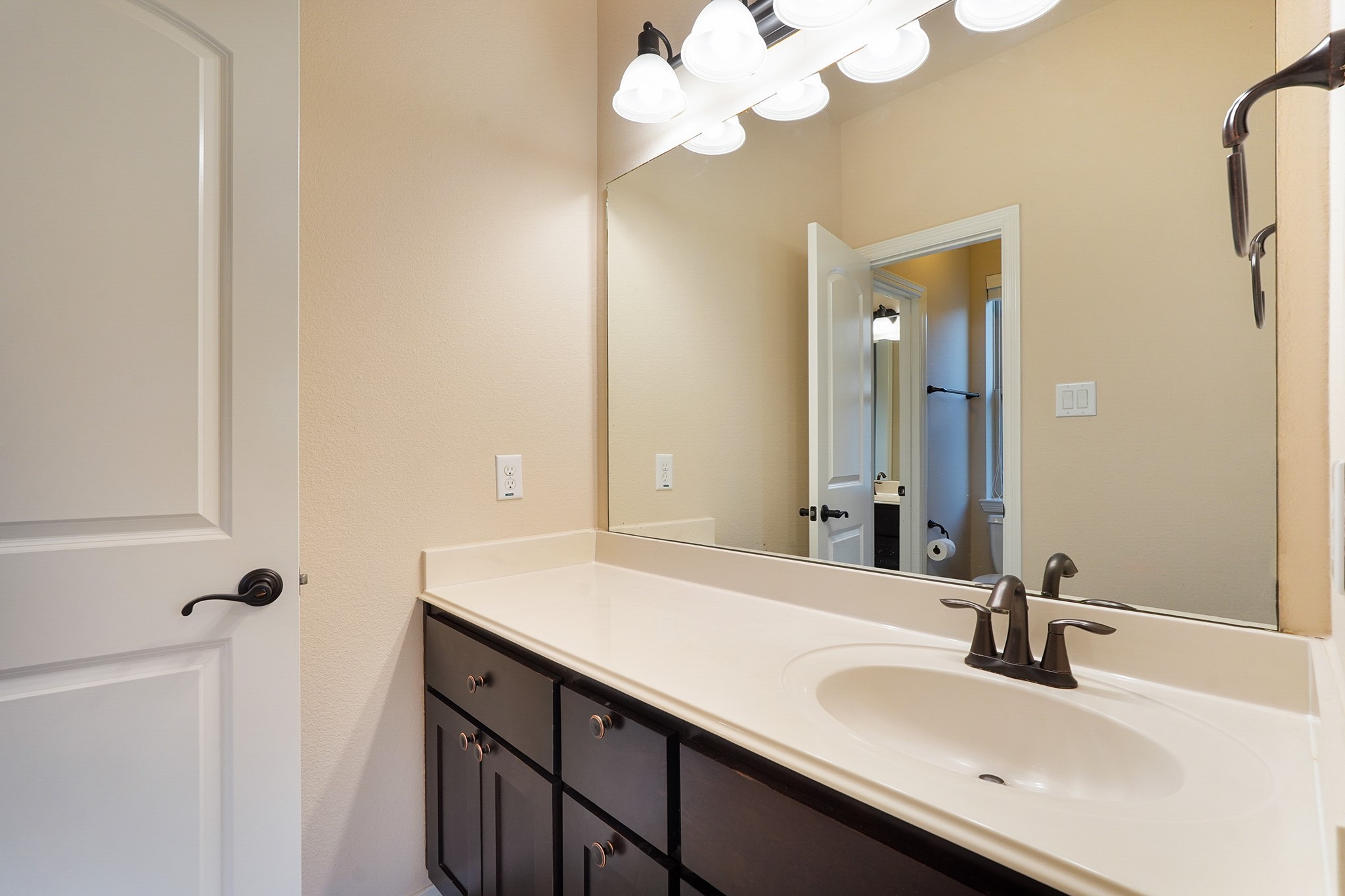 3102 Barrons Way Property Photo 26