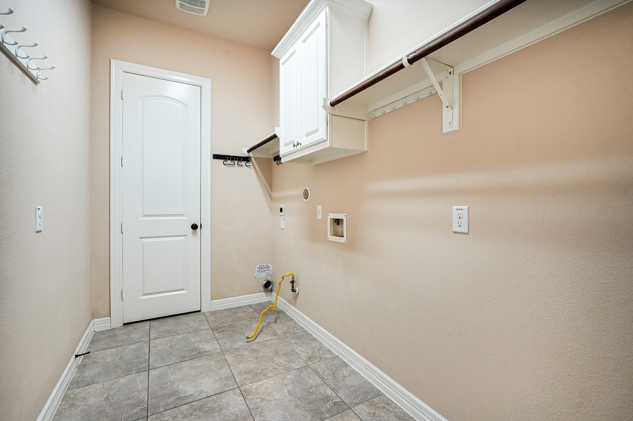 3102 Barrons Way Property Photo 32