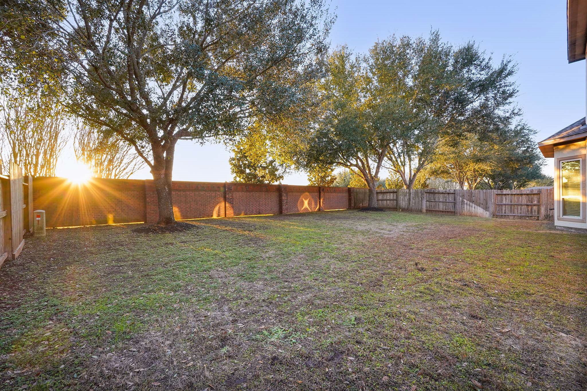3102 Barrons Way Property Photo 34