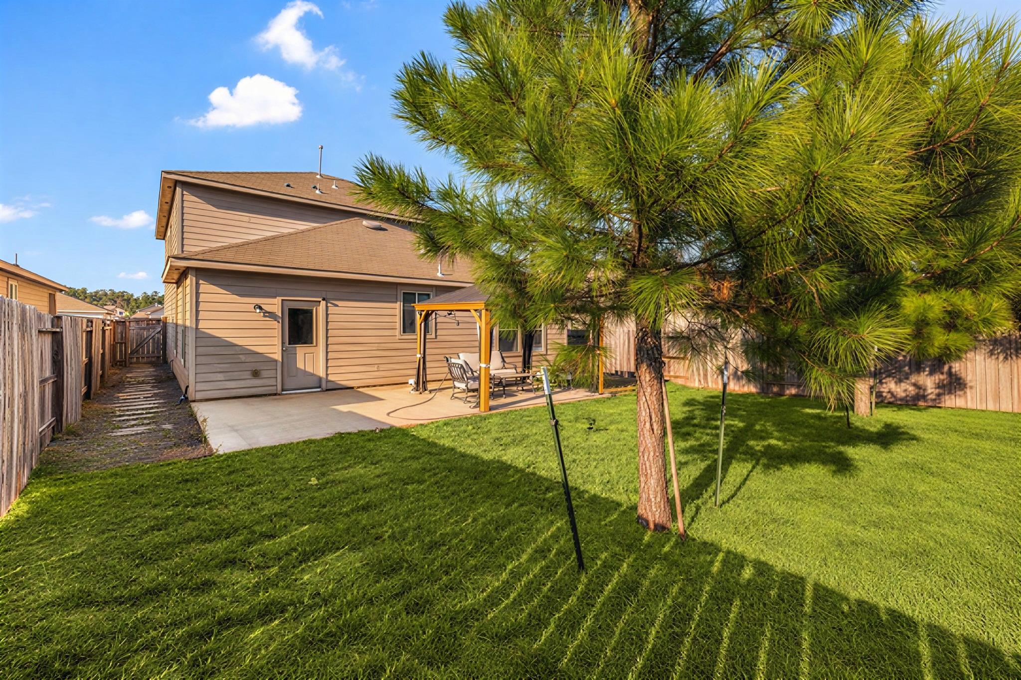 120 Shadow Leaf Trail, Willis Tx 77378 Property Photo 30