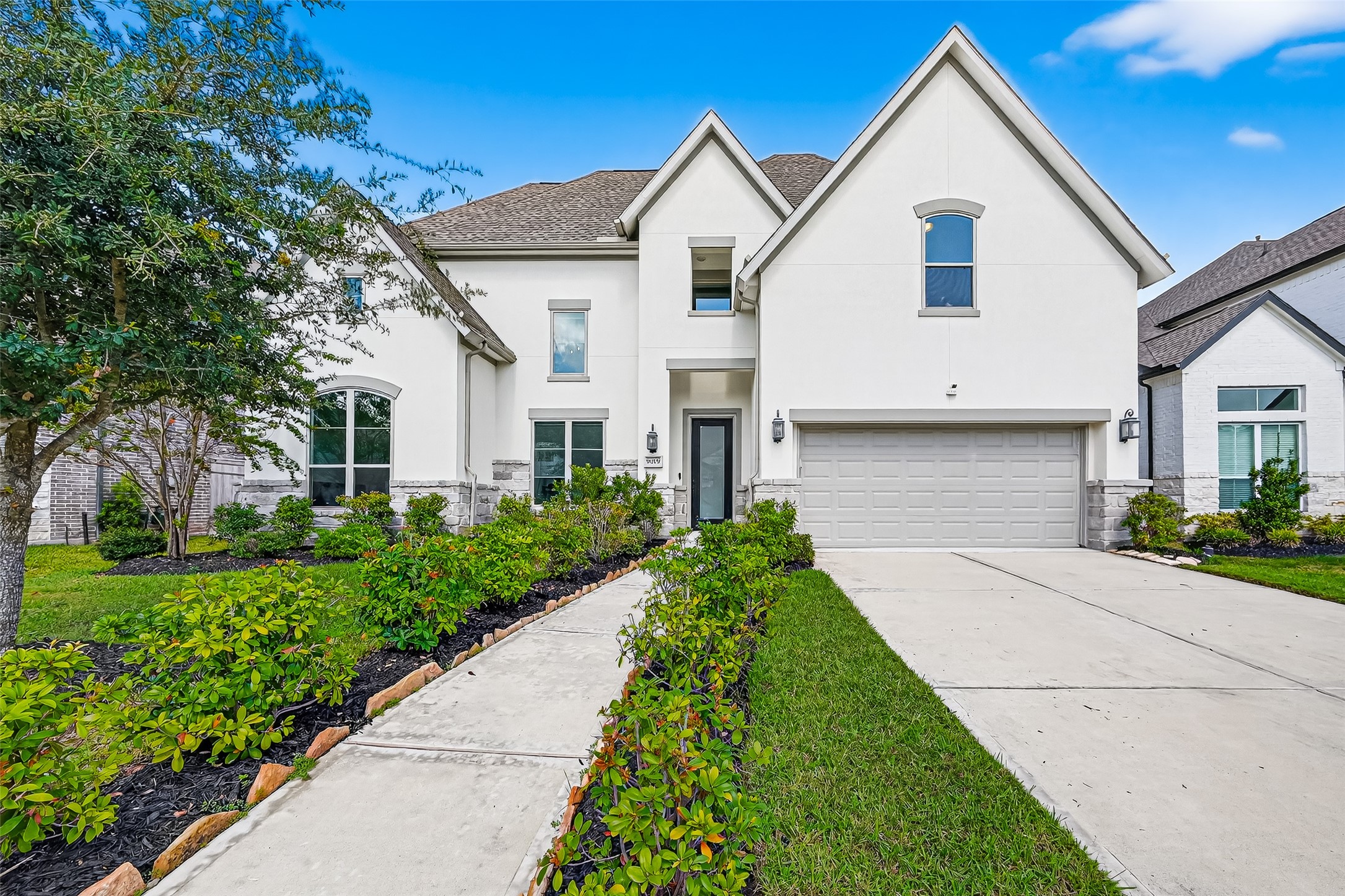 9019 Bayou Spring Court Property Photo 1