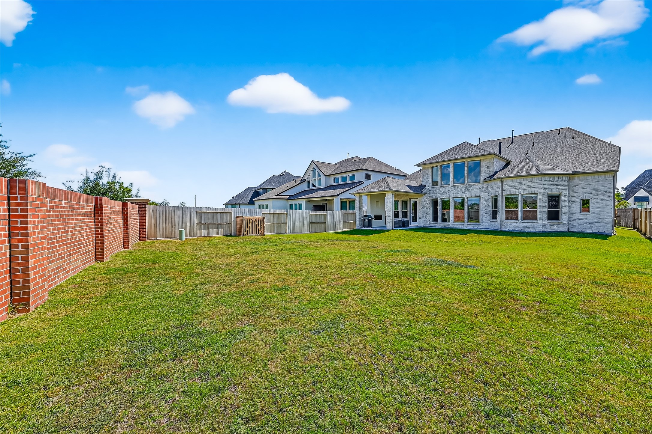 9019 Bayou Spring Court Property Photo 42