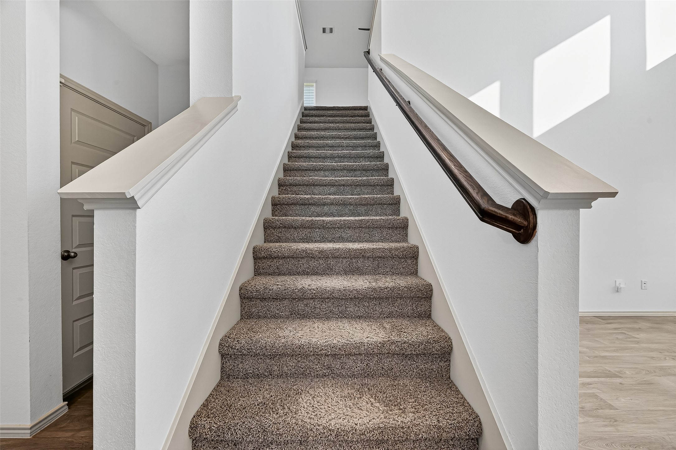 1722 Bryson Heights Drive Property Photo 11