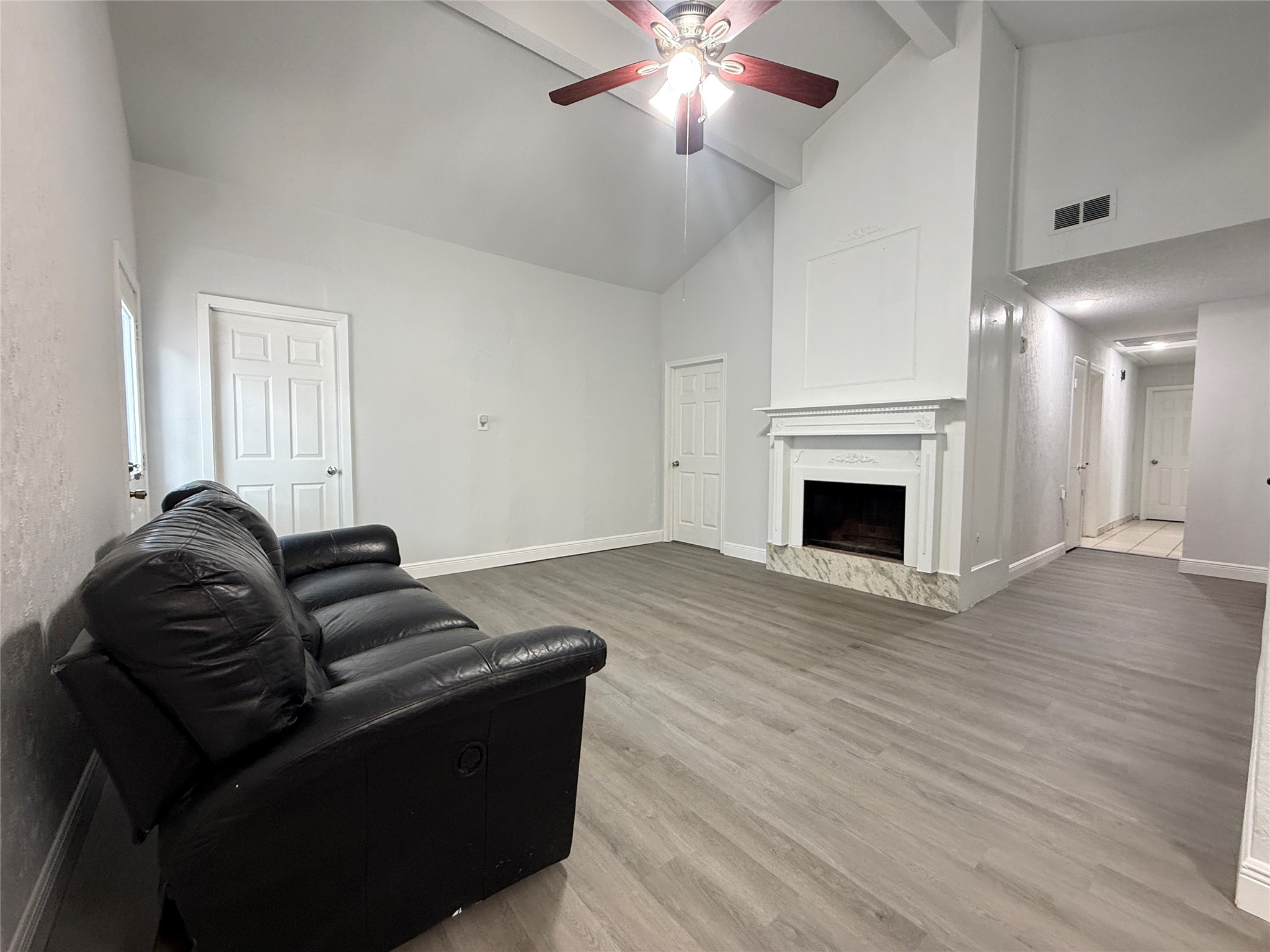 16718 Sinaloa Drive Property Photo 7