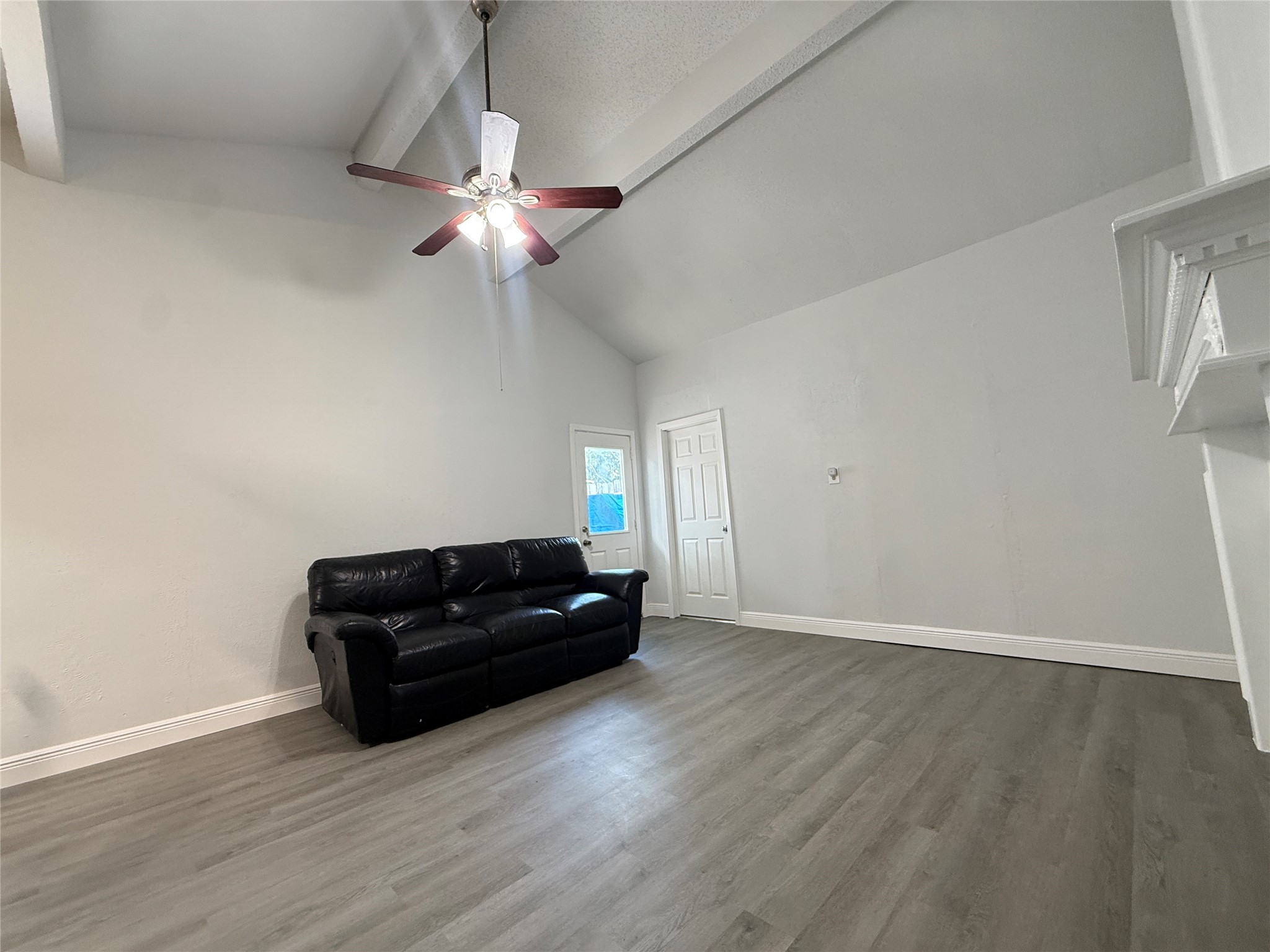 16718 Sinaloa Drive Property Photo 10
