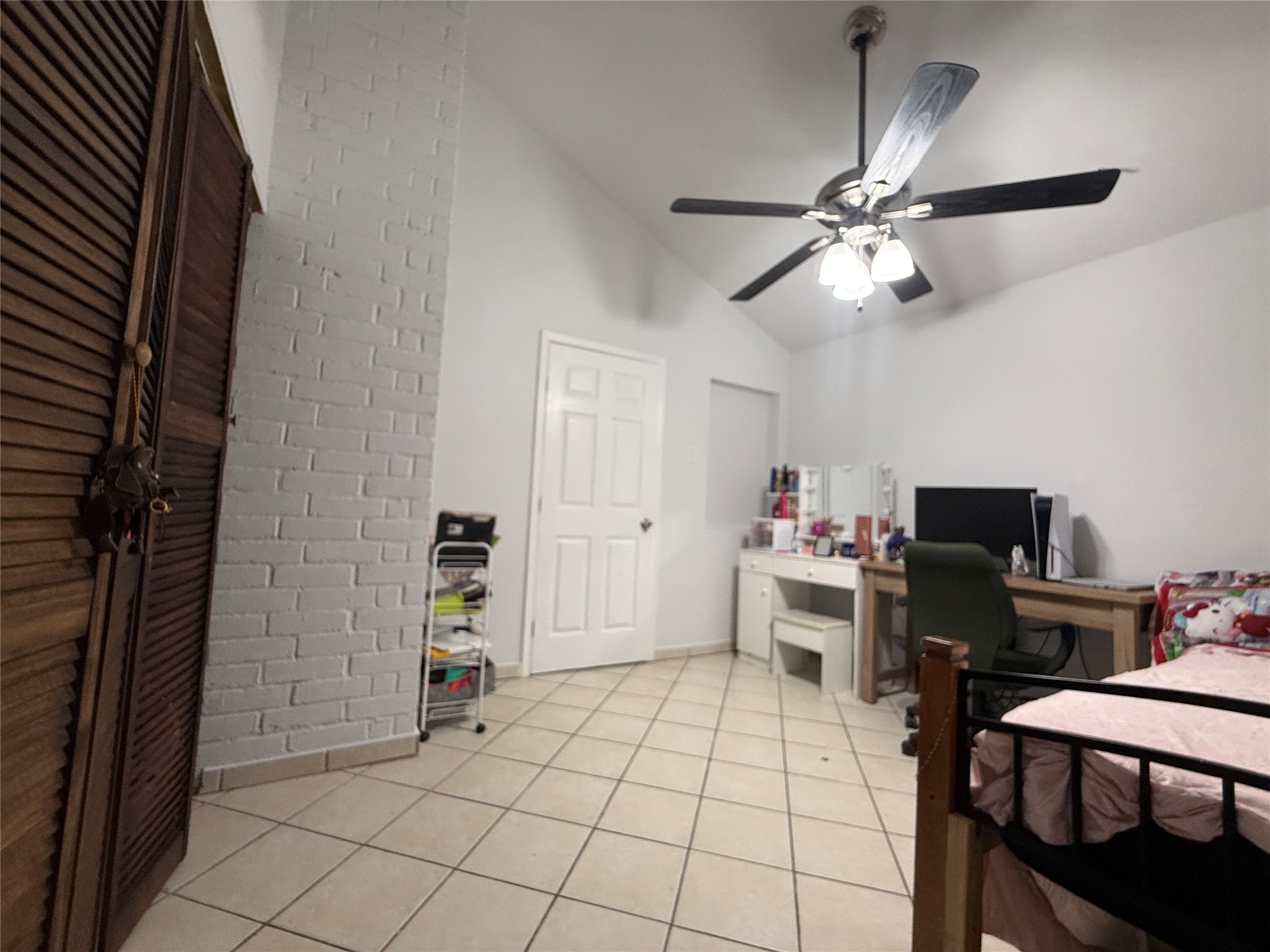 16718 Sinaloa Drive Property Photo 20