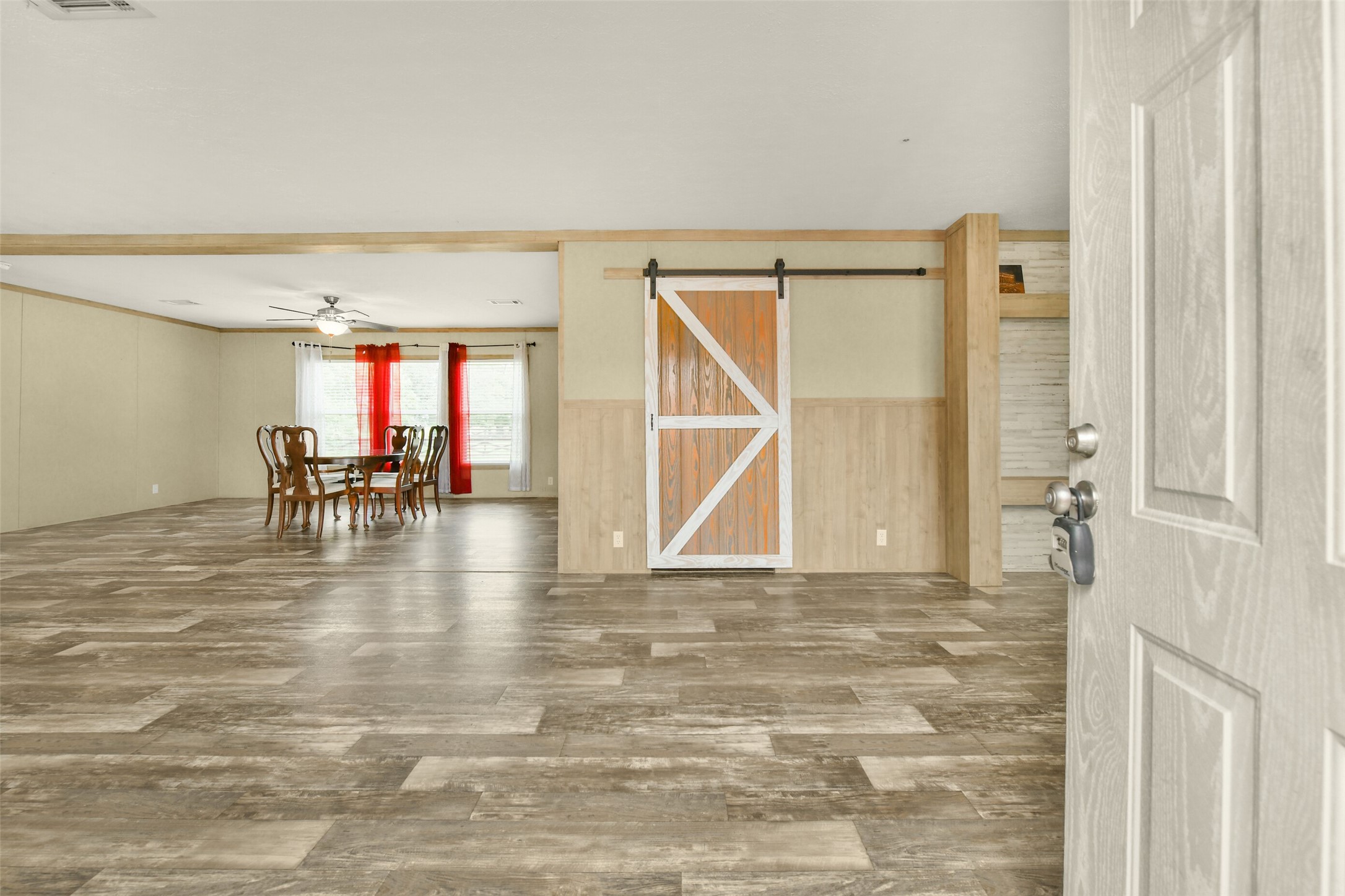 1566 Cr 610 F Property Photo 4