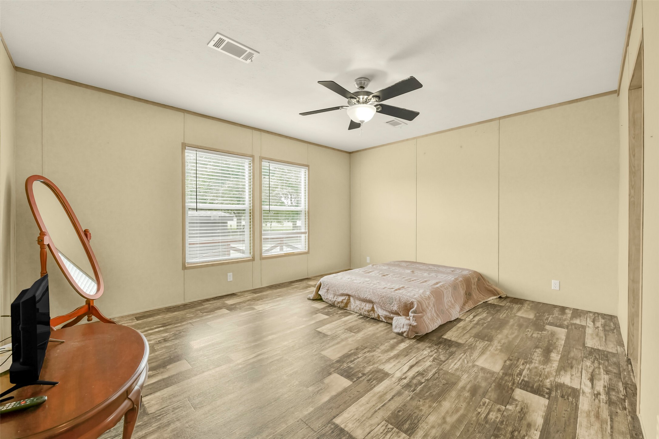 1566 Cr 610 F Property Photo 17