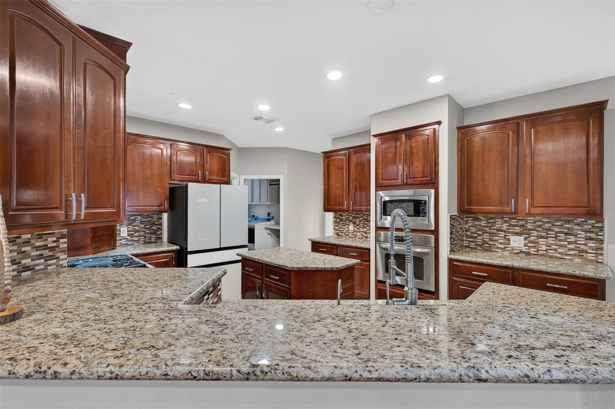 22514 Bridgehaven Drive Property Photo 11