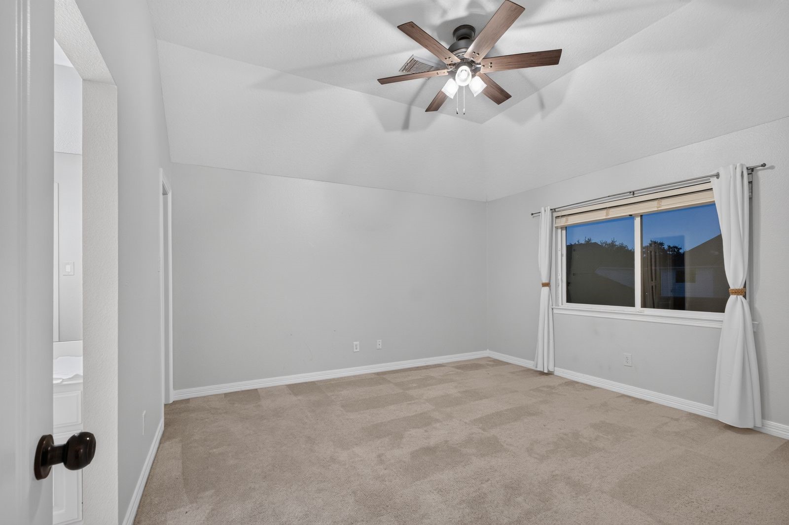 22514 Bridgehaven Drive Property Photo 34
