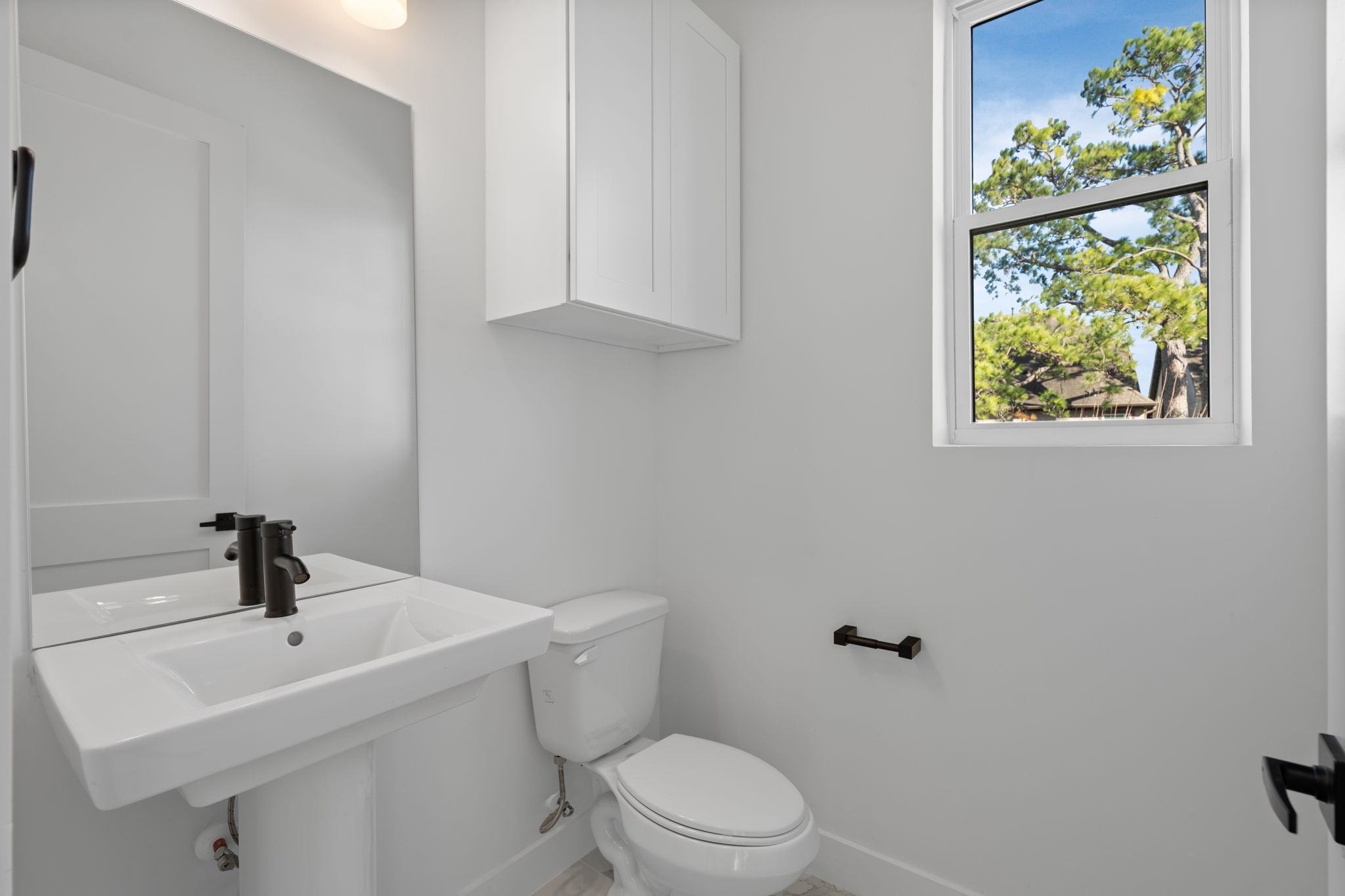 8707 Ojeman Villas Drive Property Photo 28