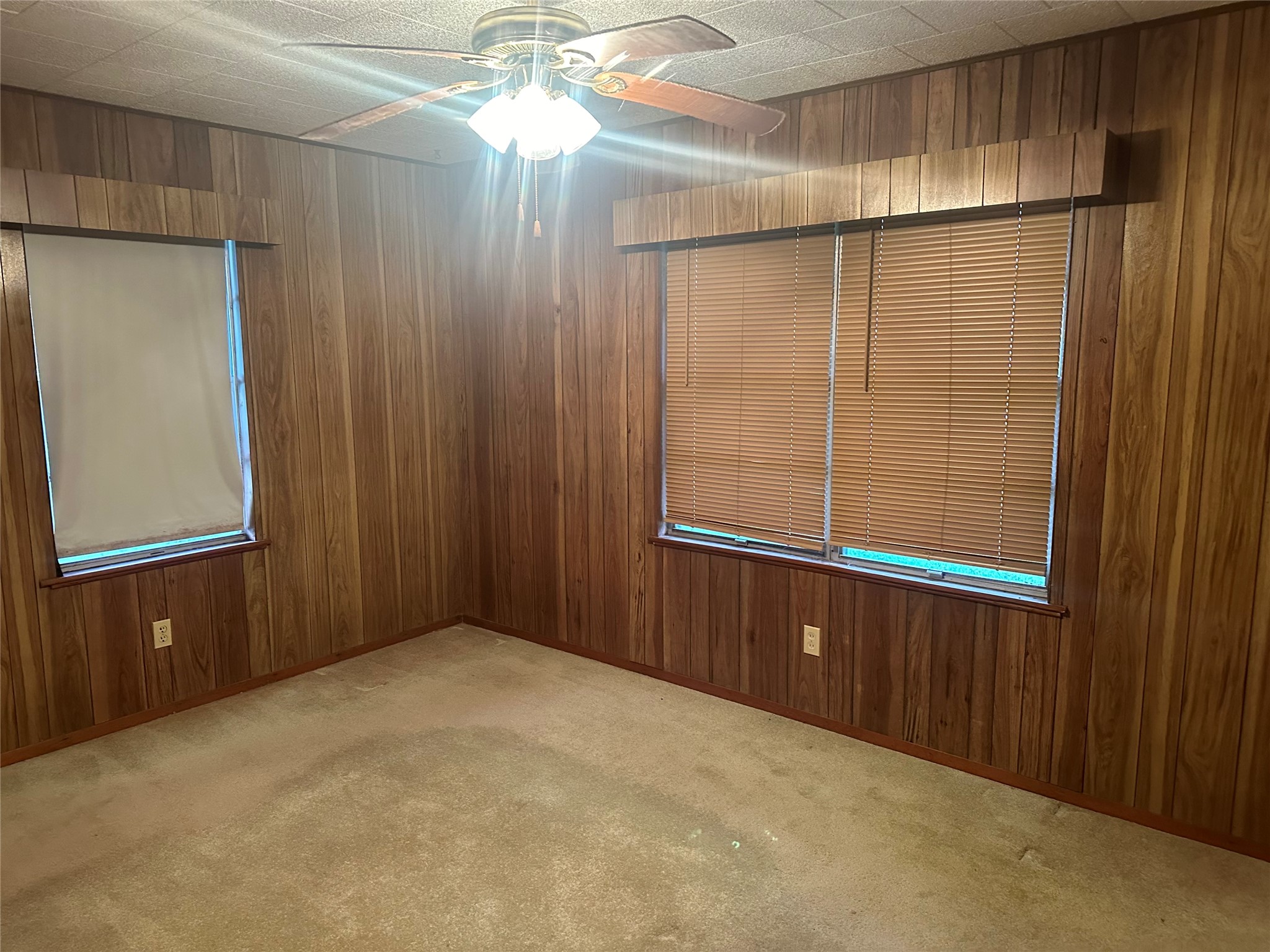 297 6th Street E Property Photo 12