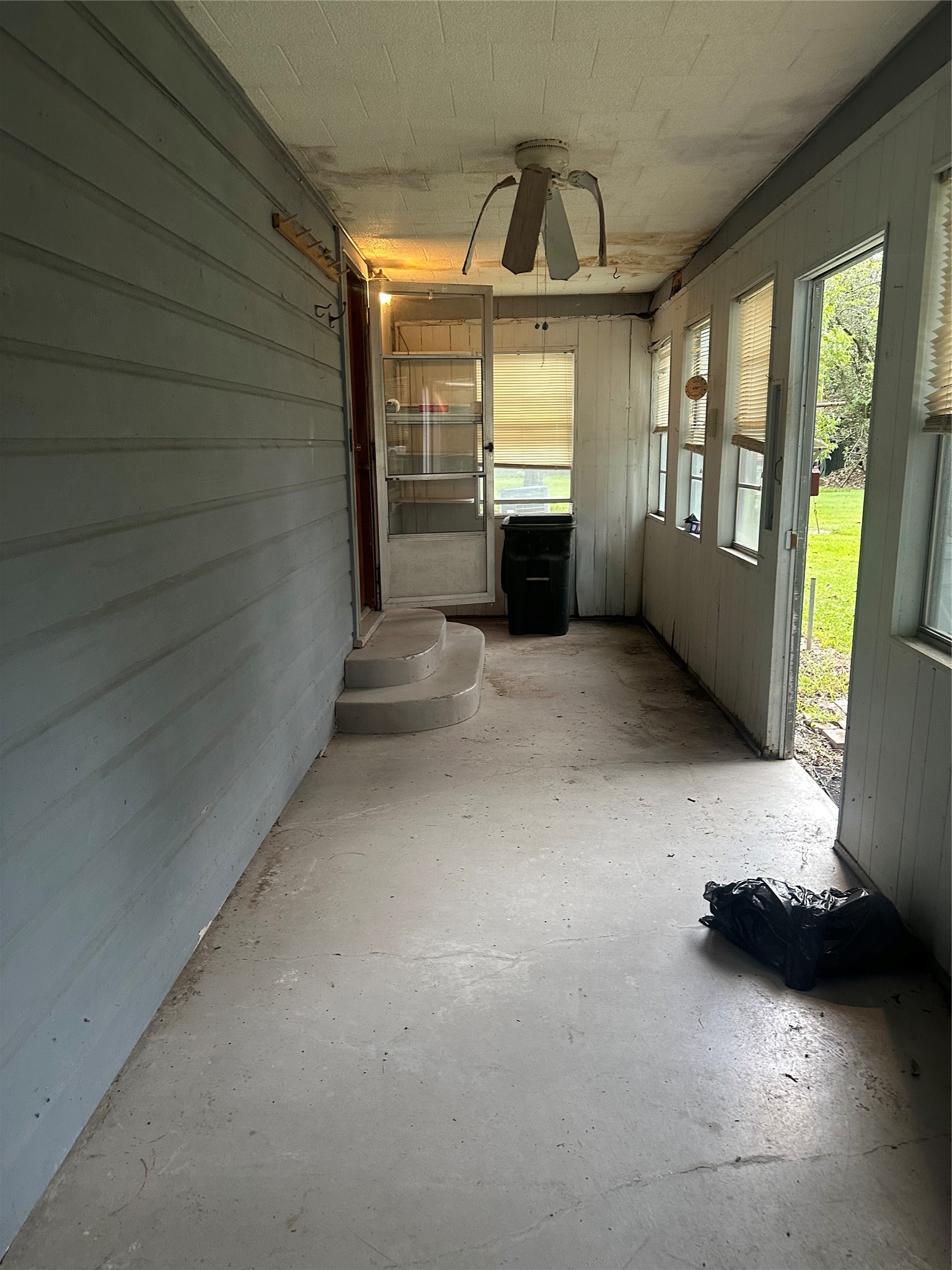 297 6th Street E Property Photo 24