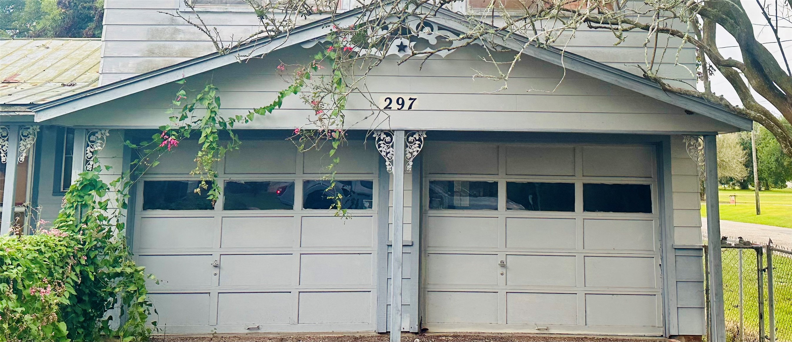 297 6th Street E Property Photo 29