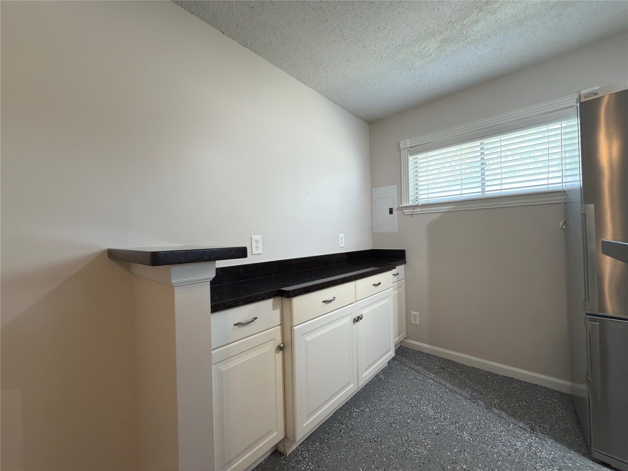 1502 Heights Boulevard 13 Property Photo 4