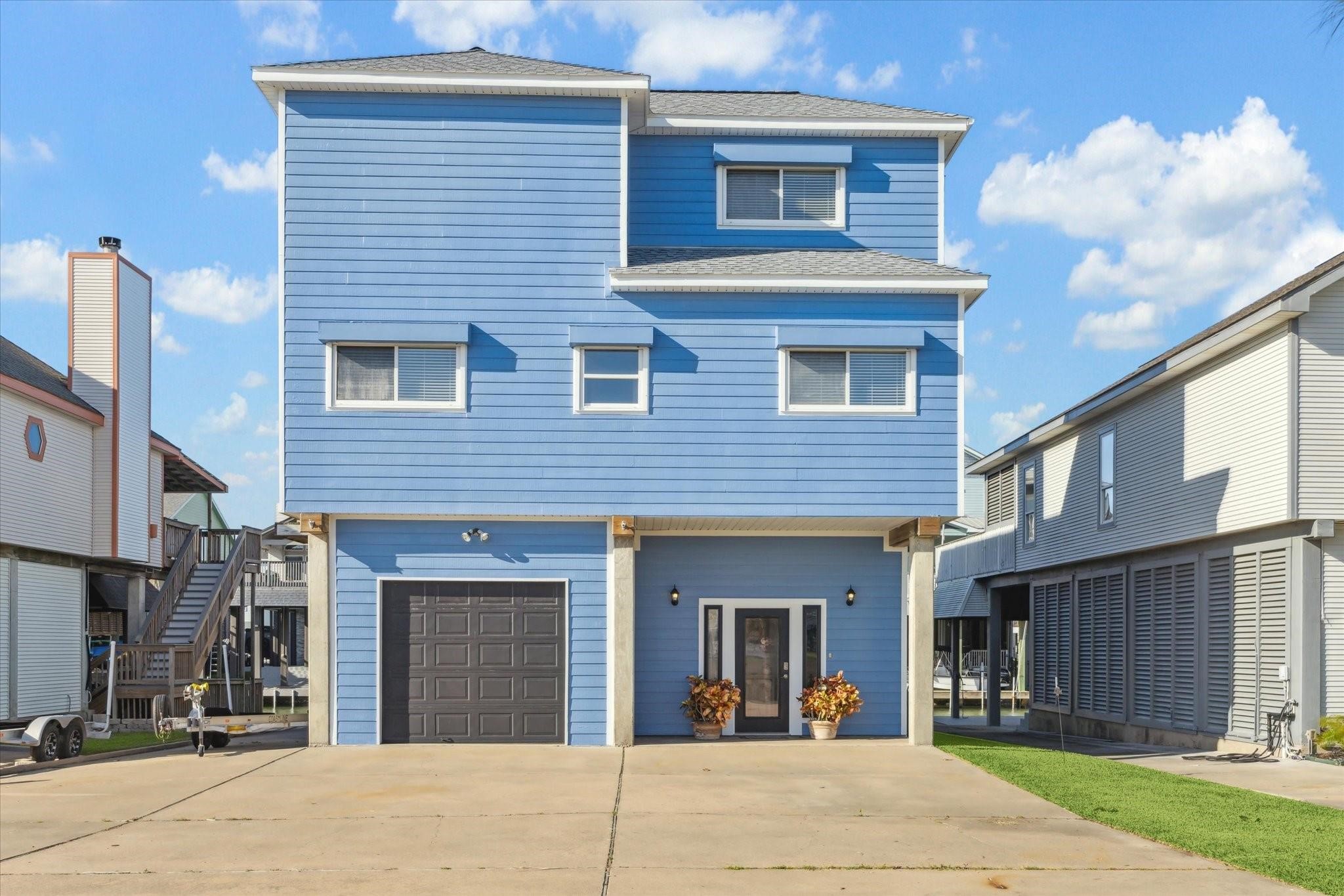 422 Windward Way Property Photo 4