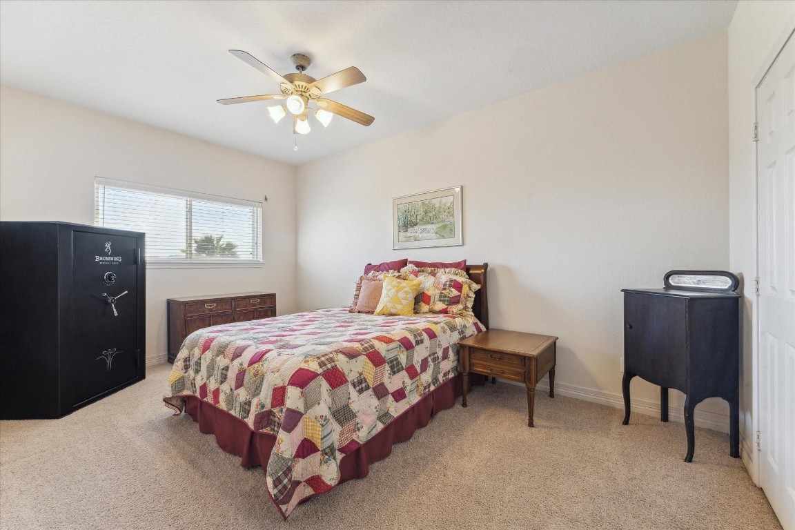 422 Windward Way Property Photo 33