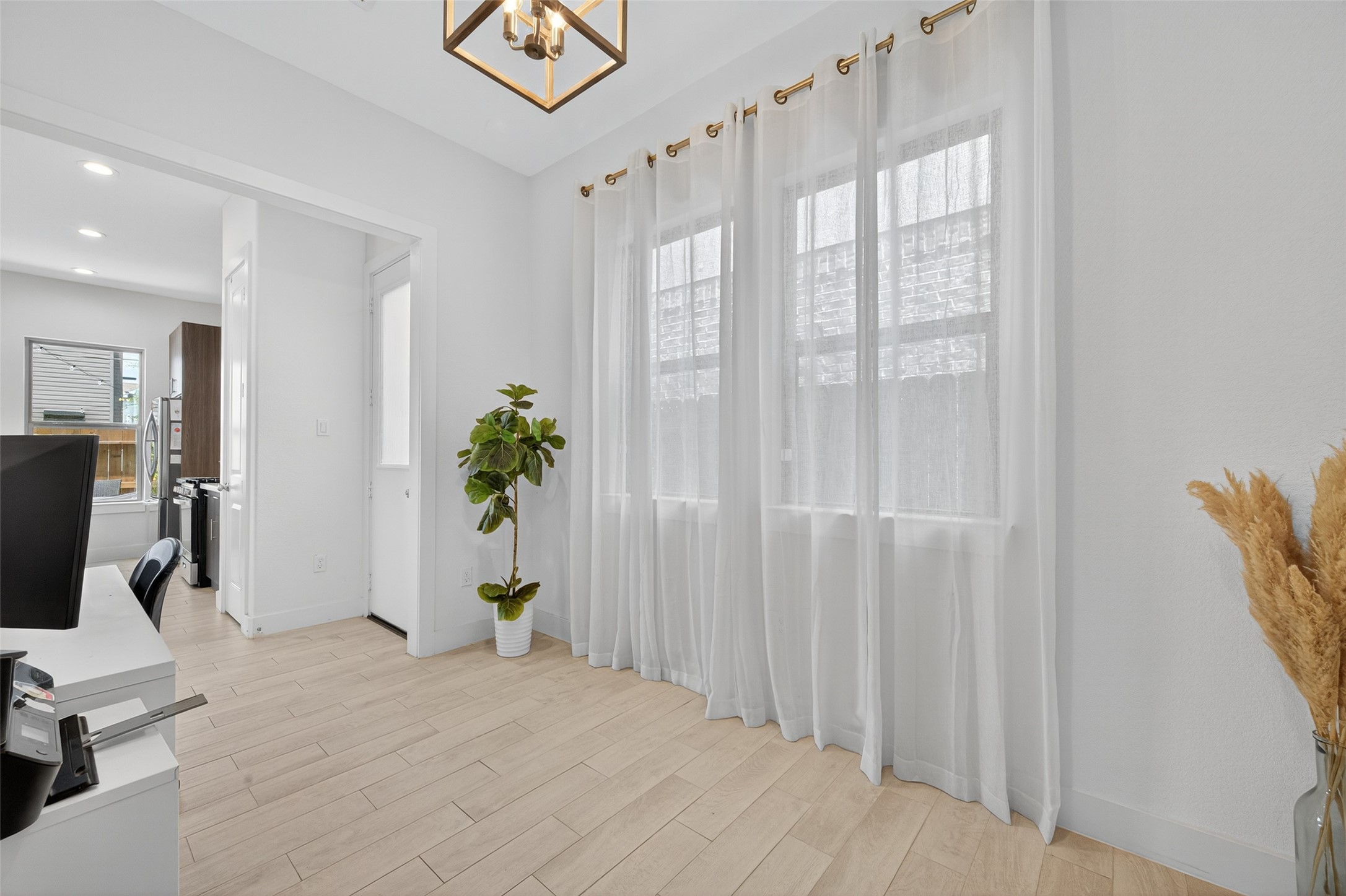 1712 Schweikhardt Street Property Photo 16
