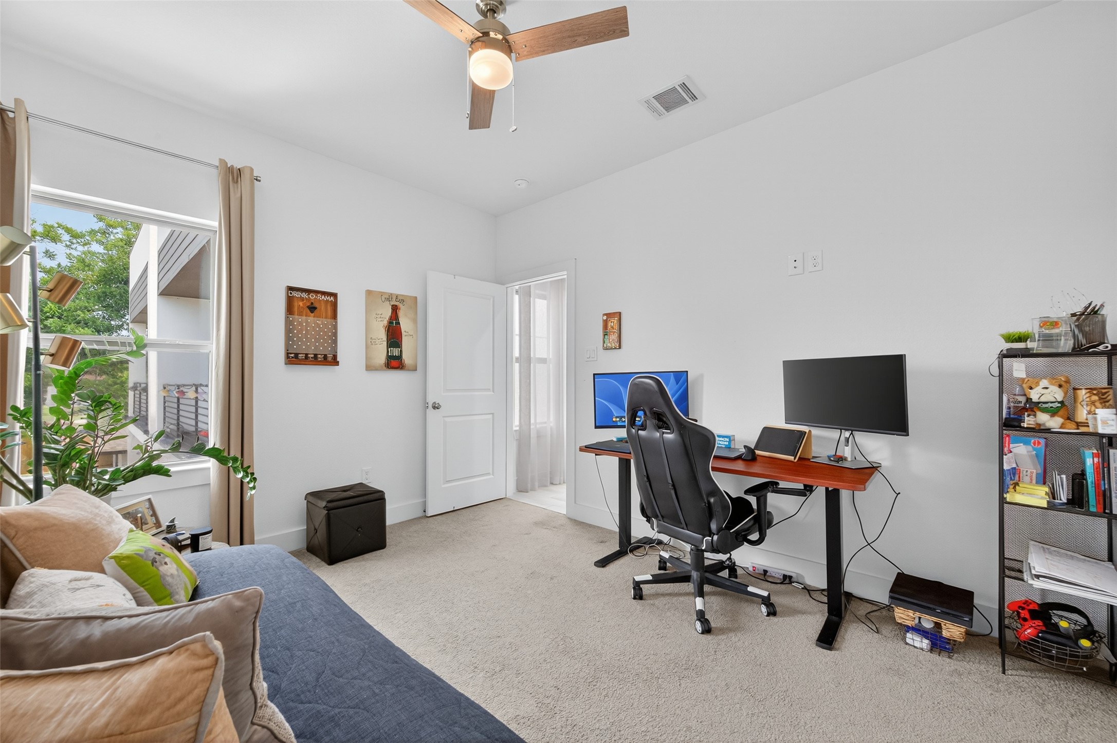 1712 Schweikhardt Street Property Photo 35