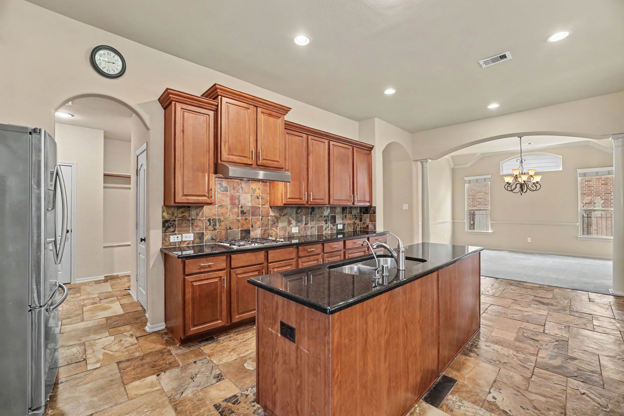 62 Sandwell Place Property Photo 6