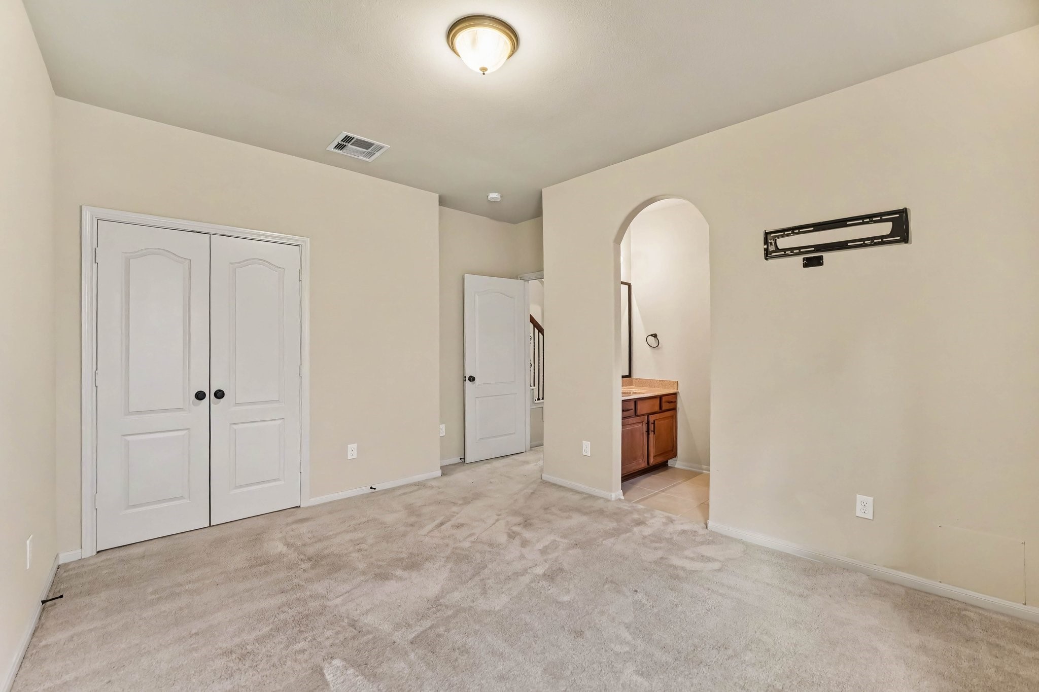 62 Sandwell Place Property Photo 37