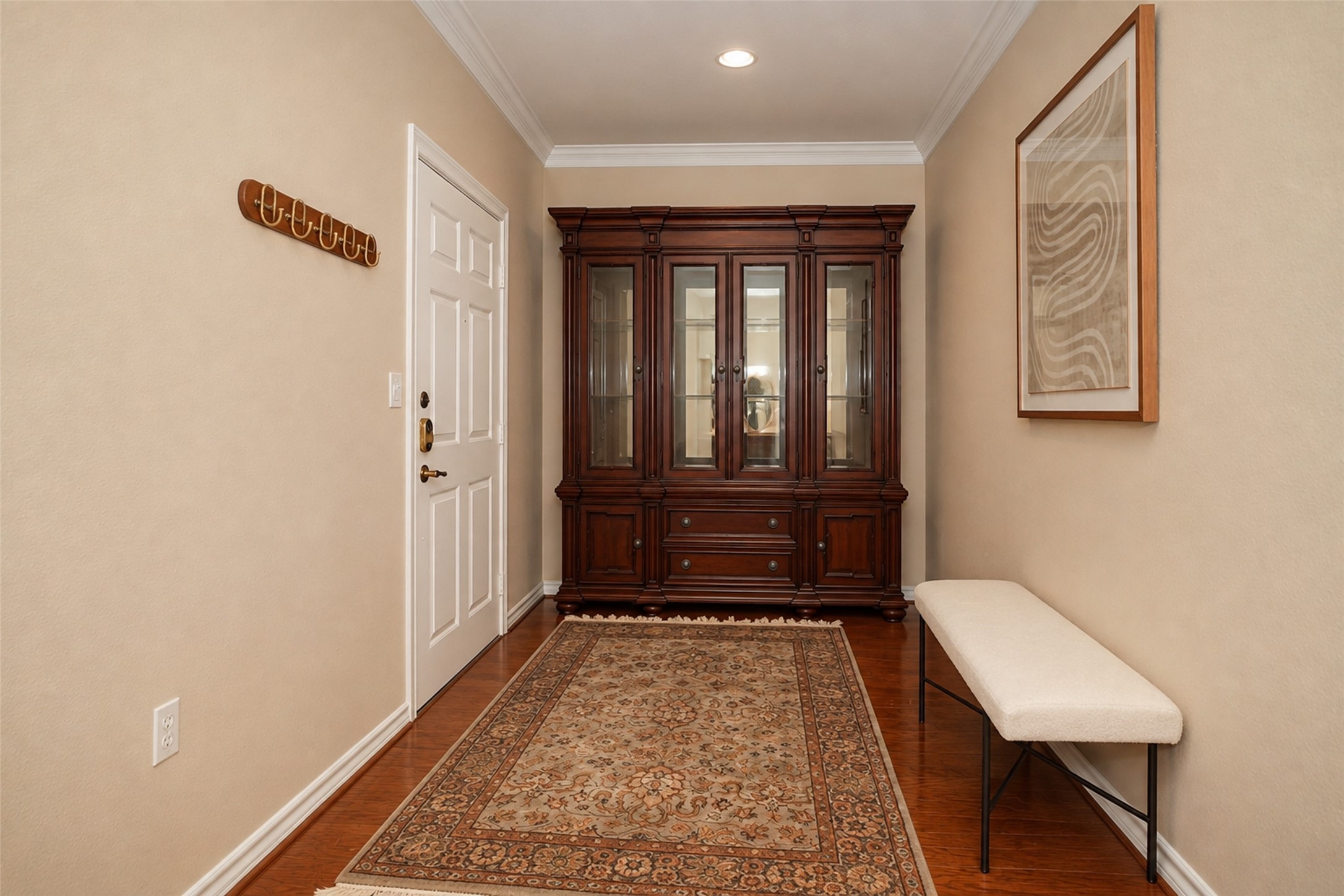 2400 Mccue Road 401 Property Photo 6