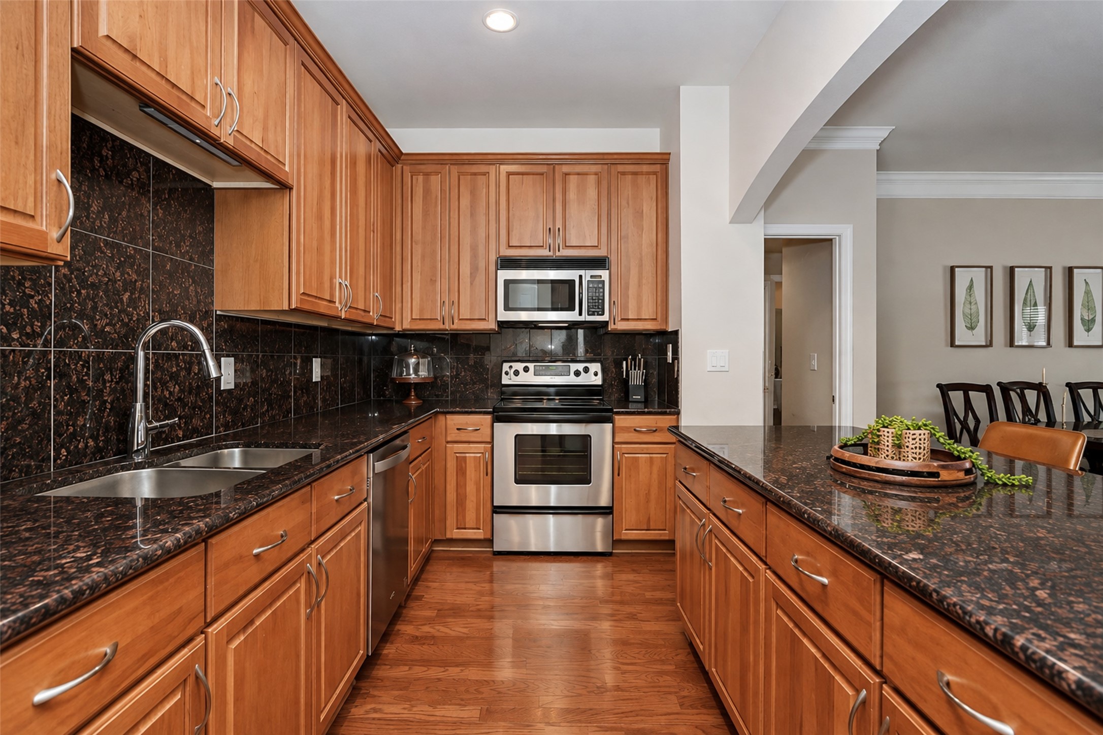2400 Mccue Road 401 Property Photo 10