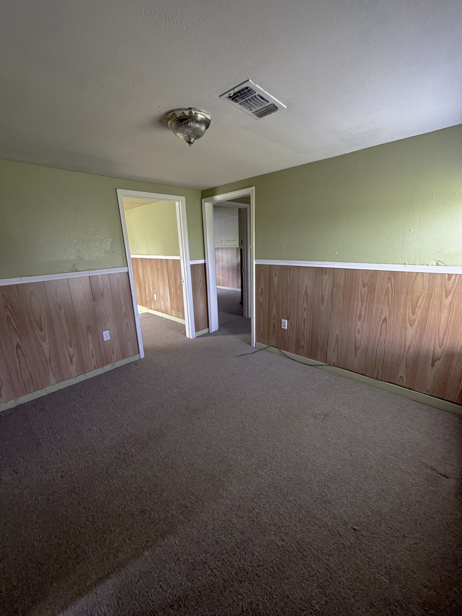 803 Mattie Street Property Photo 7