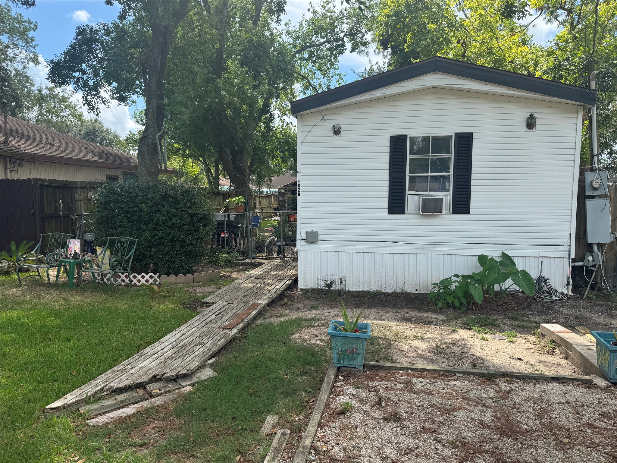 4820 12th Street Property Photo 1