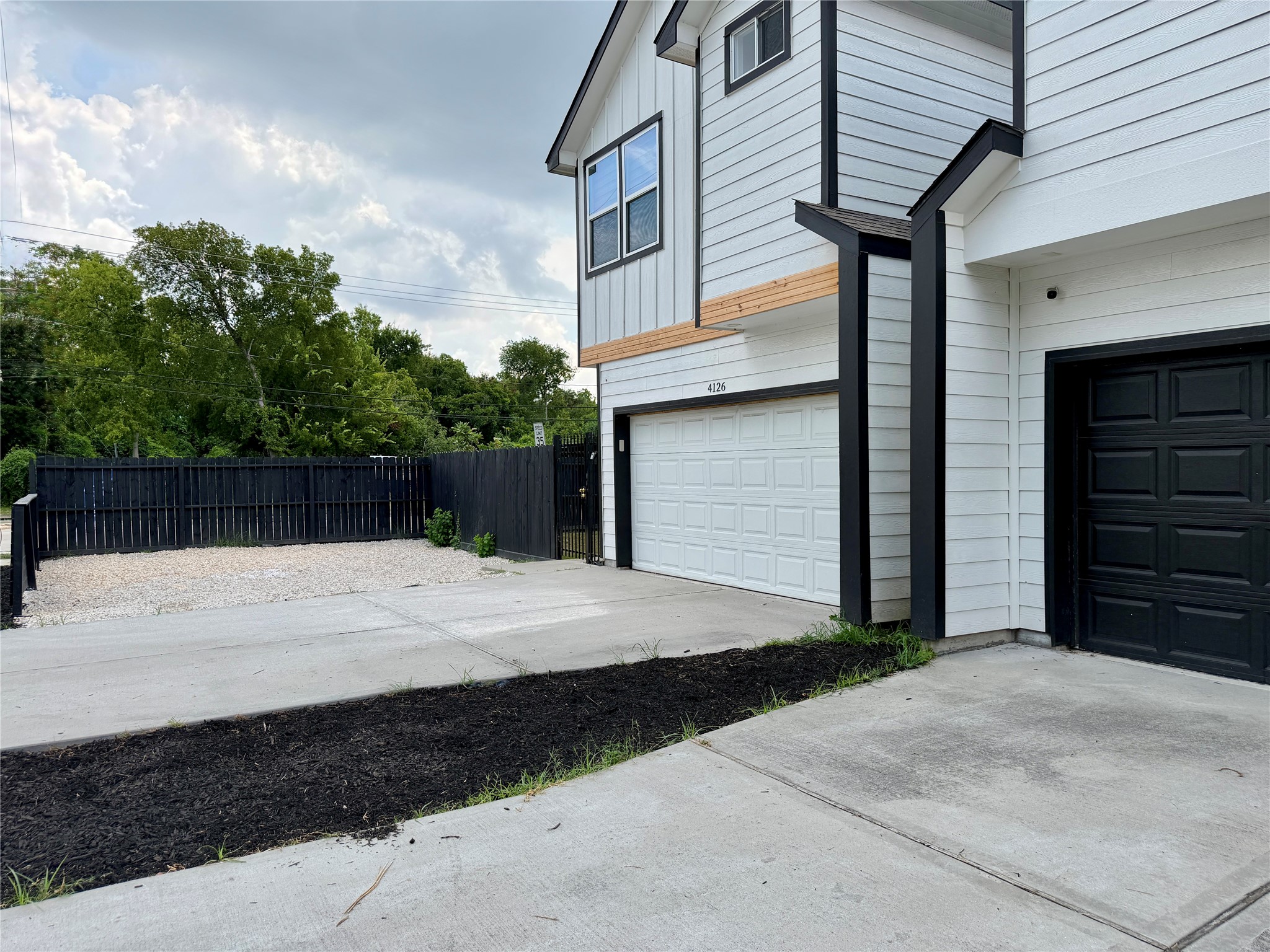 4126 Dorchester Street Property Photo 5