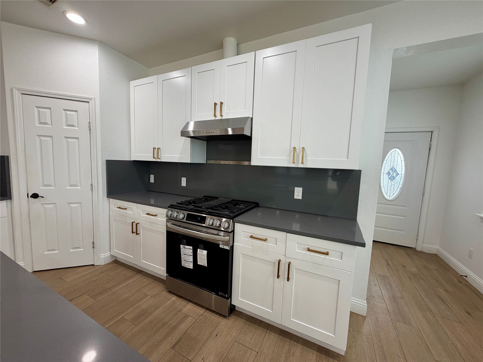 4126 Dorchester Street Property Photo 12