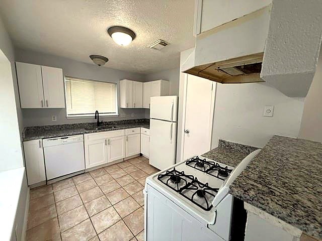 10028 Ridgecoral Drive Property Photo 4