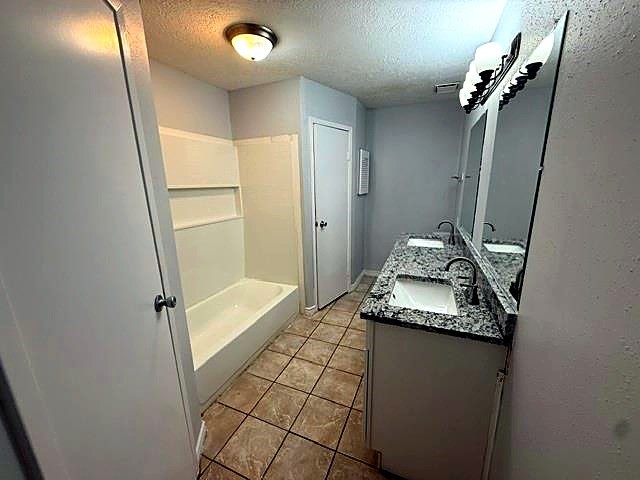 10028 Ridgecoral Drive Property Photo 6