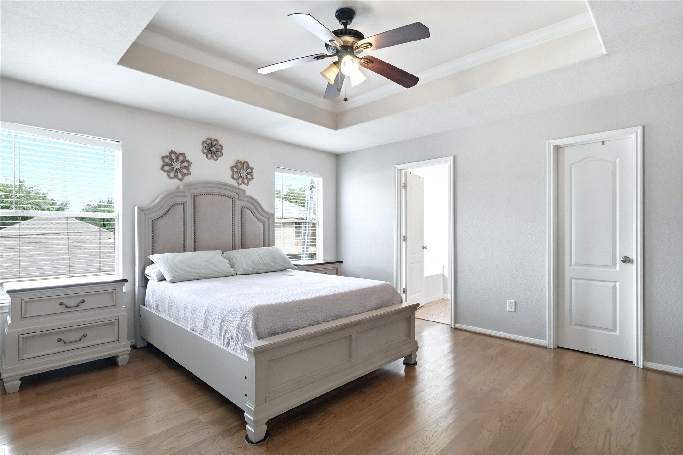 8947 Summerset Meadow Court Property Photo 3