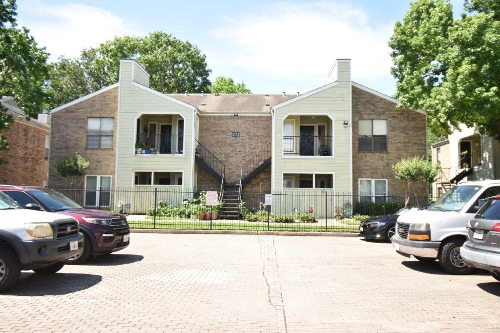 6602 Harbor Town Drive 605 Property Photo 10