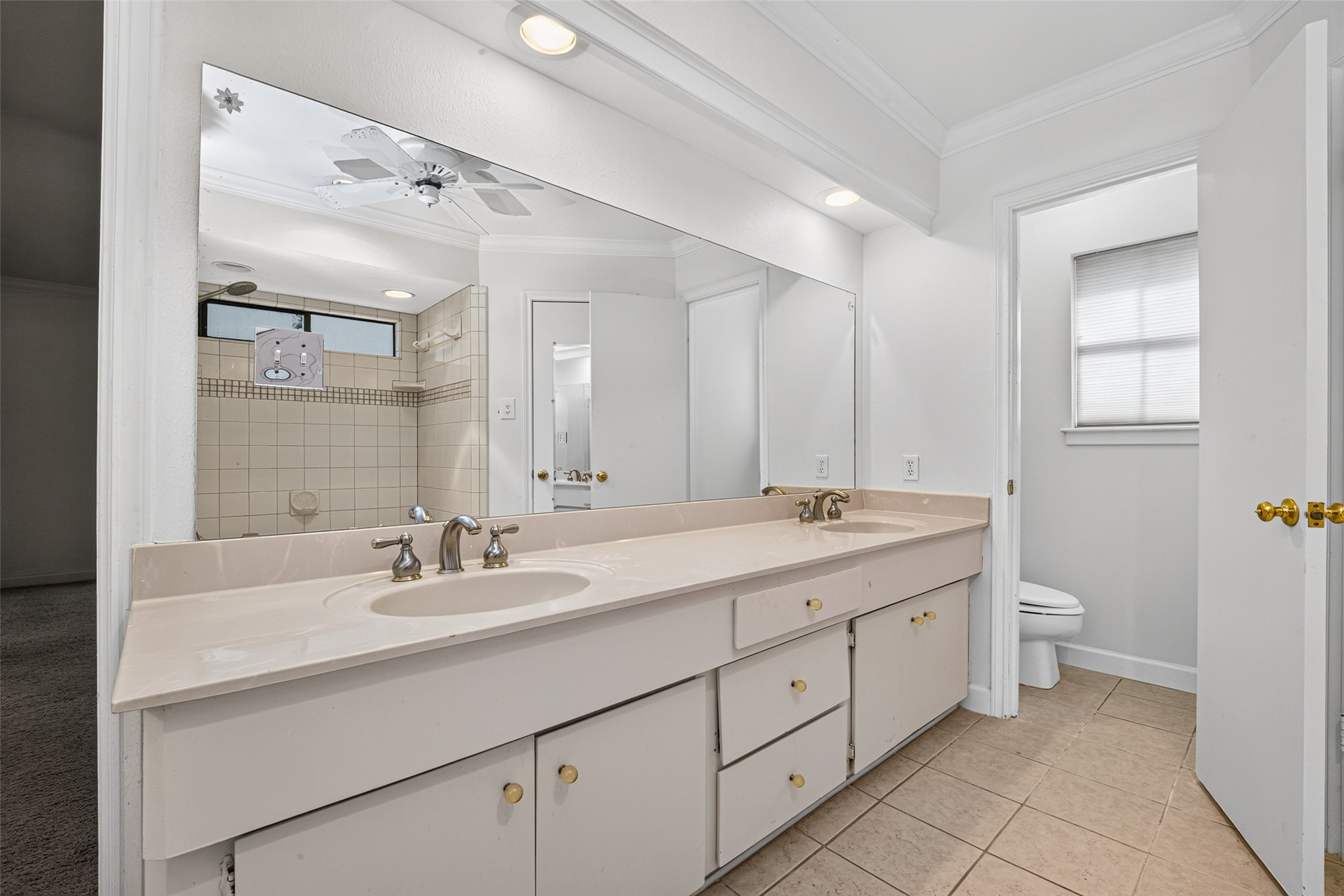 3119 Villa Lane Property Photo 31